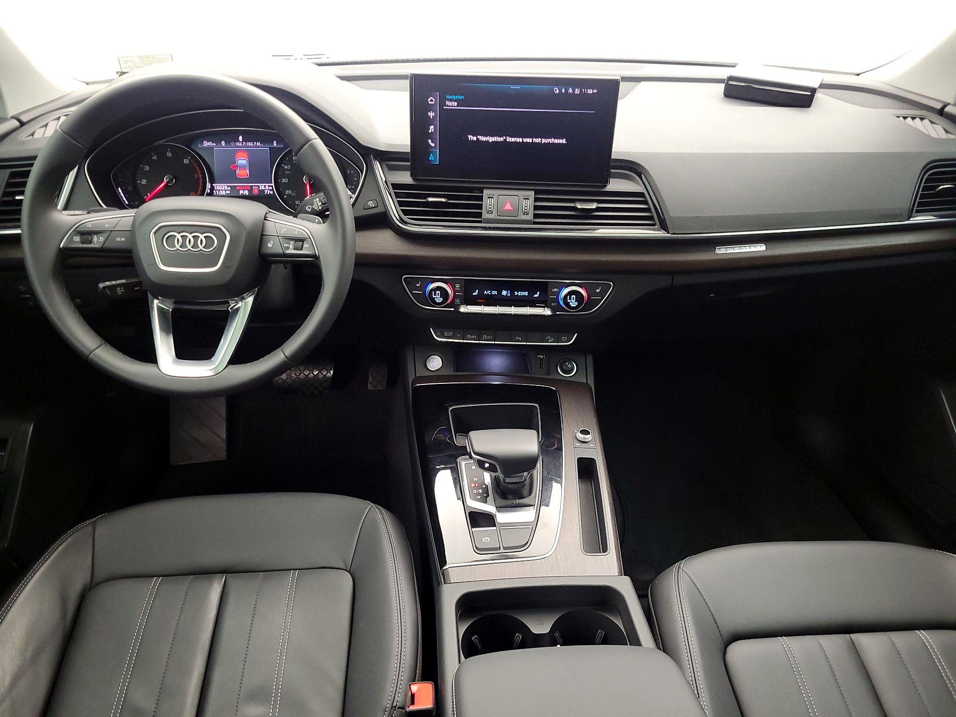 Thumbnail: 2023 Audi Q5 - 9