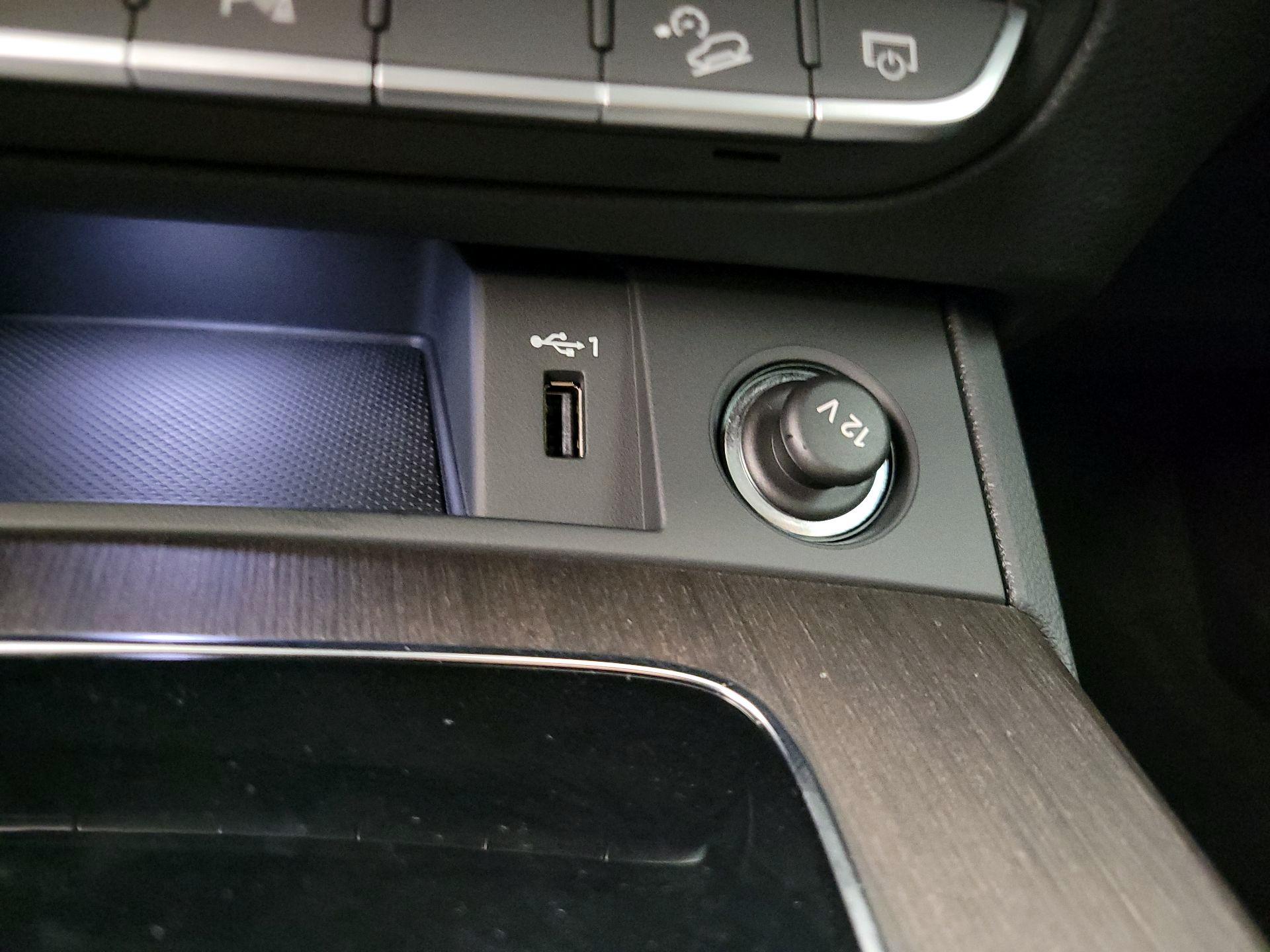 Thumbnail: 2023 Audi Q5 - 18