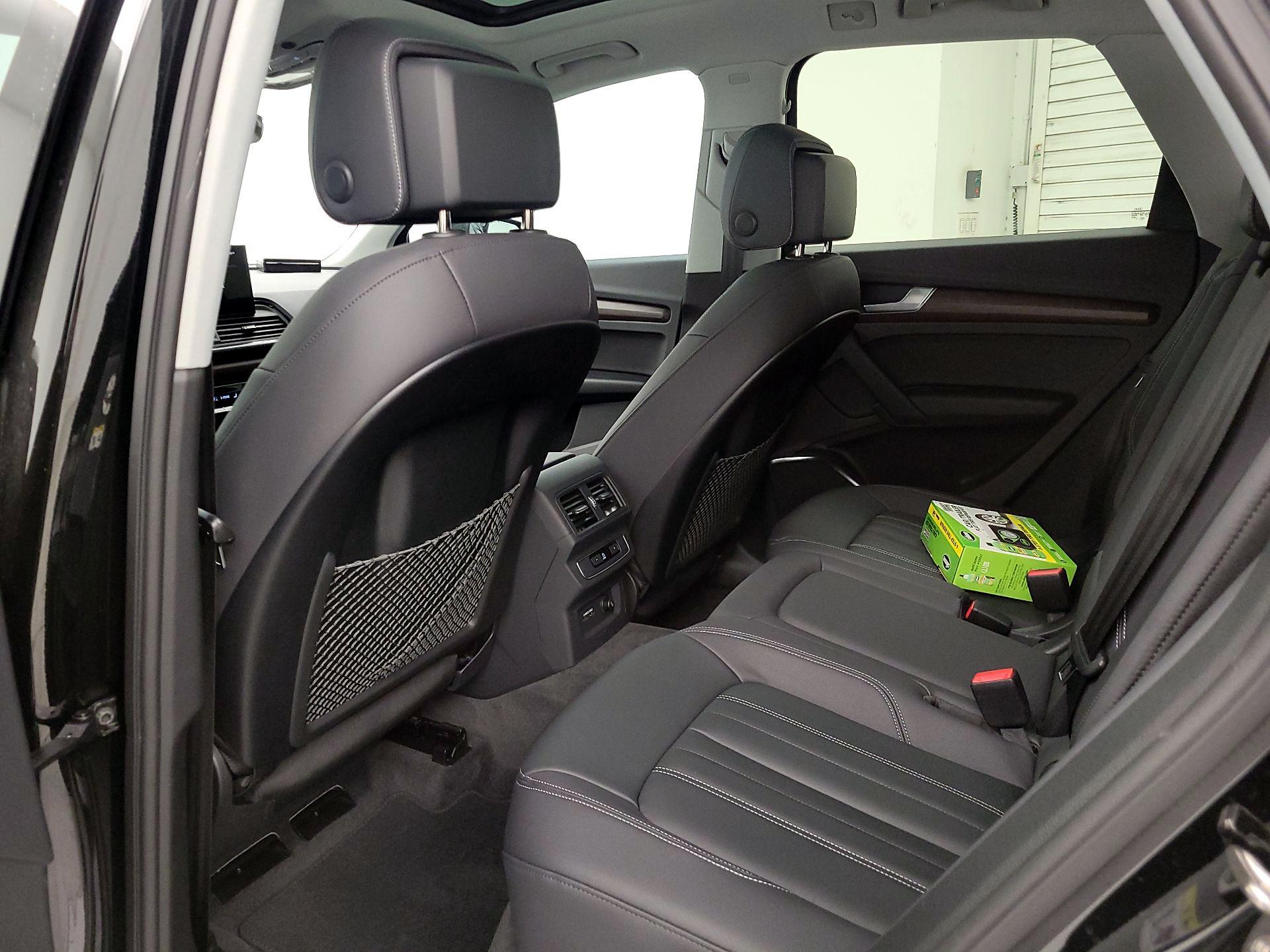 Thumbnail: 2023 Audi Q5 - 20