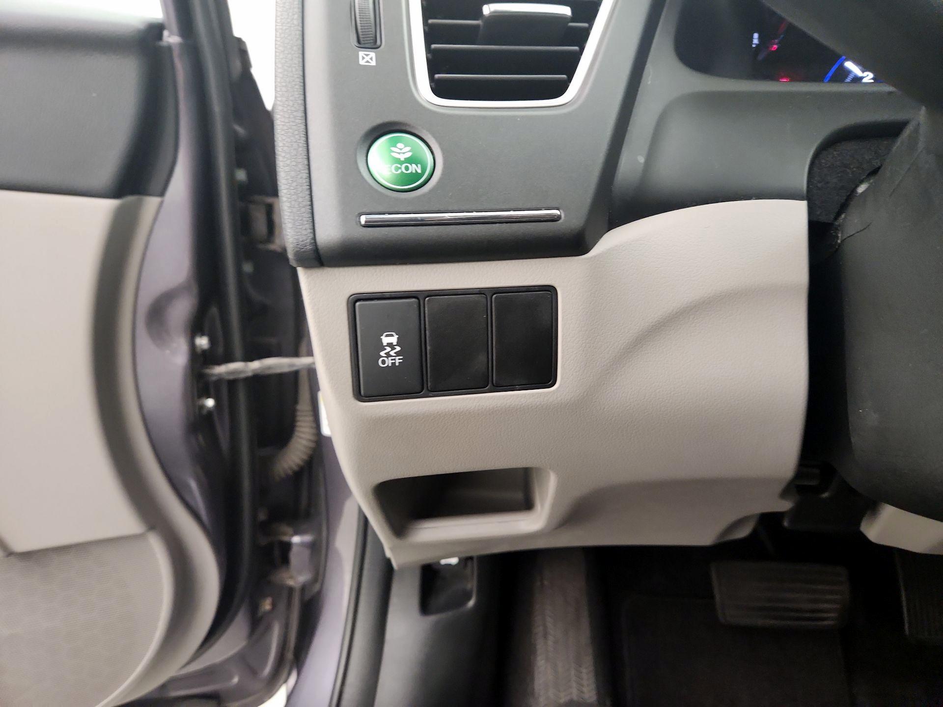 Thumbnail: 2014 Honda Civic - 13