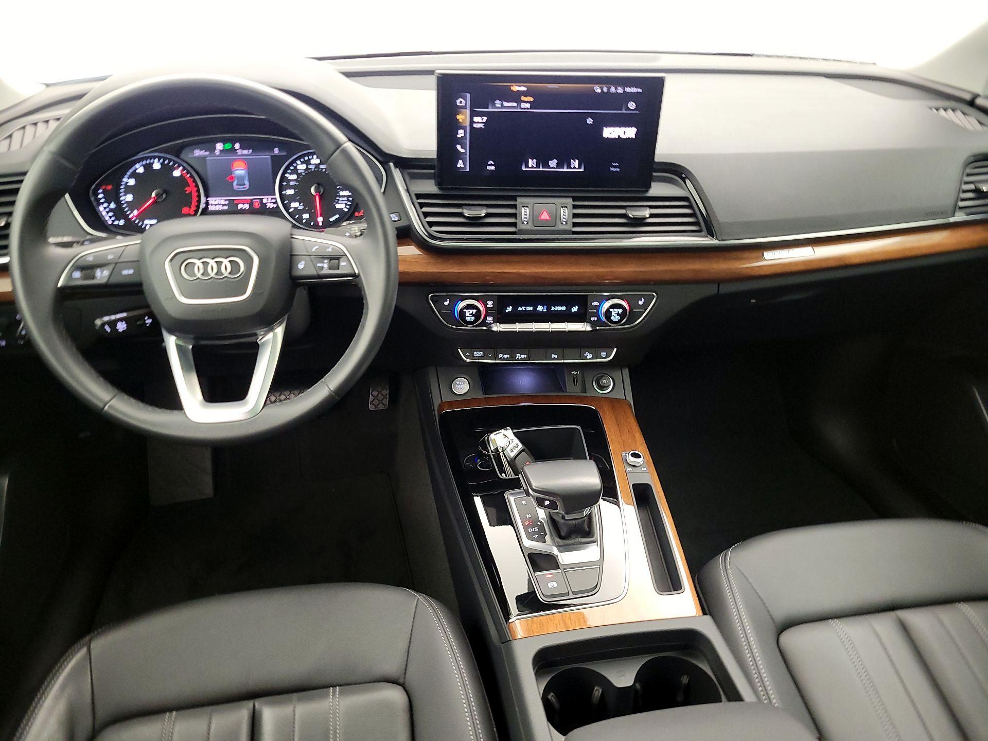 Thumbnail: 2023 Audi Q5 - 9