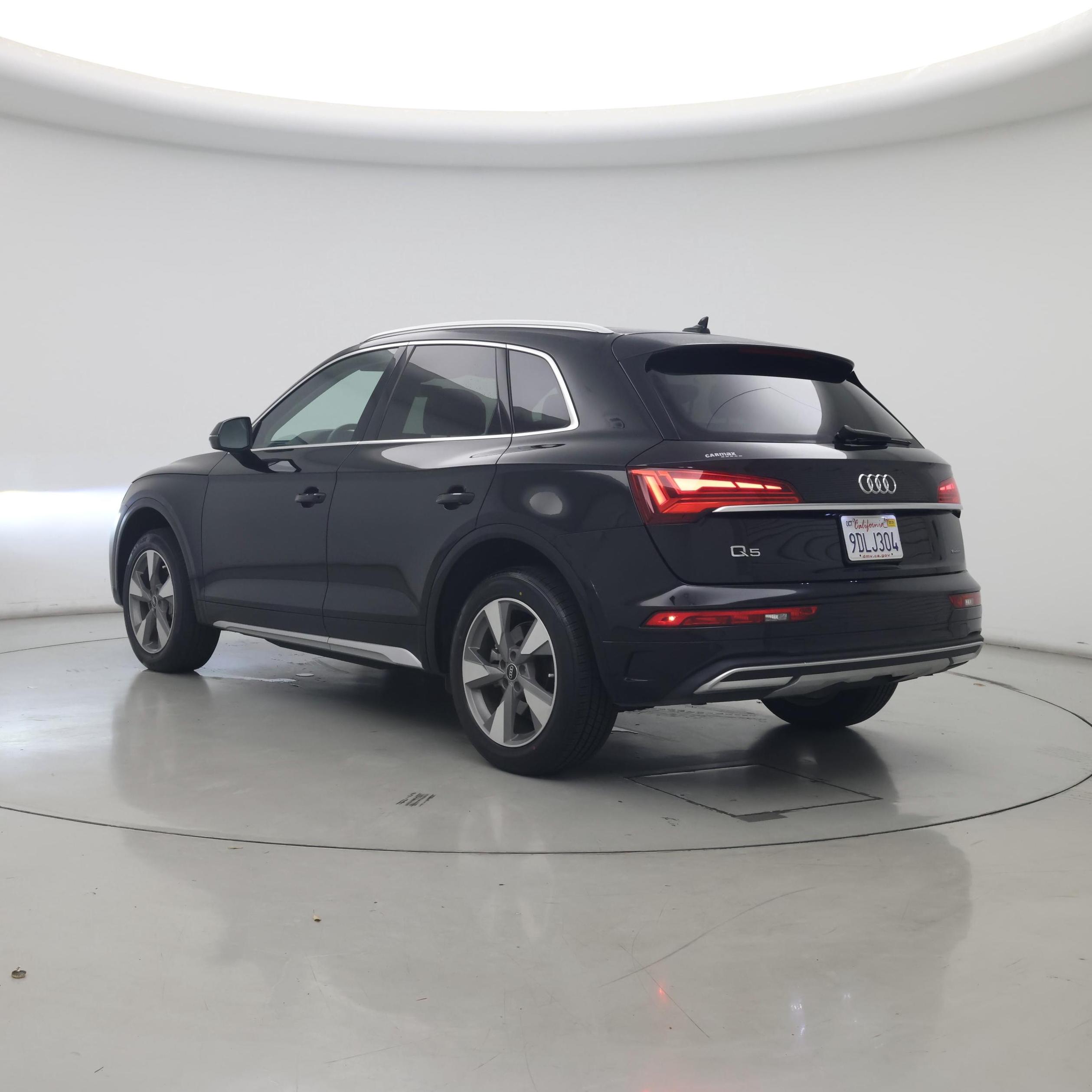 Thumbnail: 2023 Audi Q5 - 2