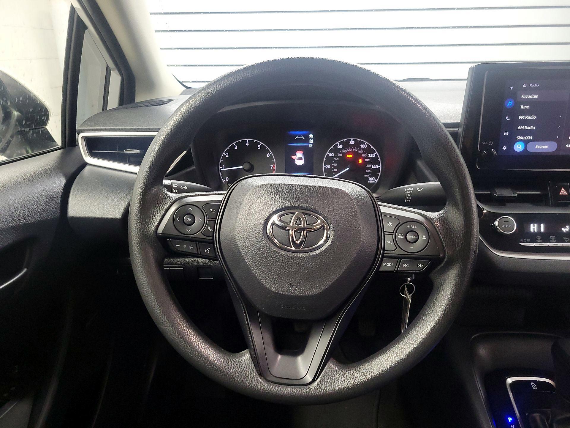Thumbnail: 2023 Toyota Corolla - 10