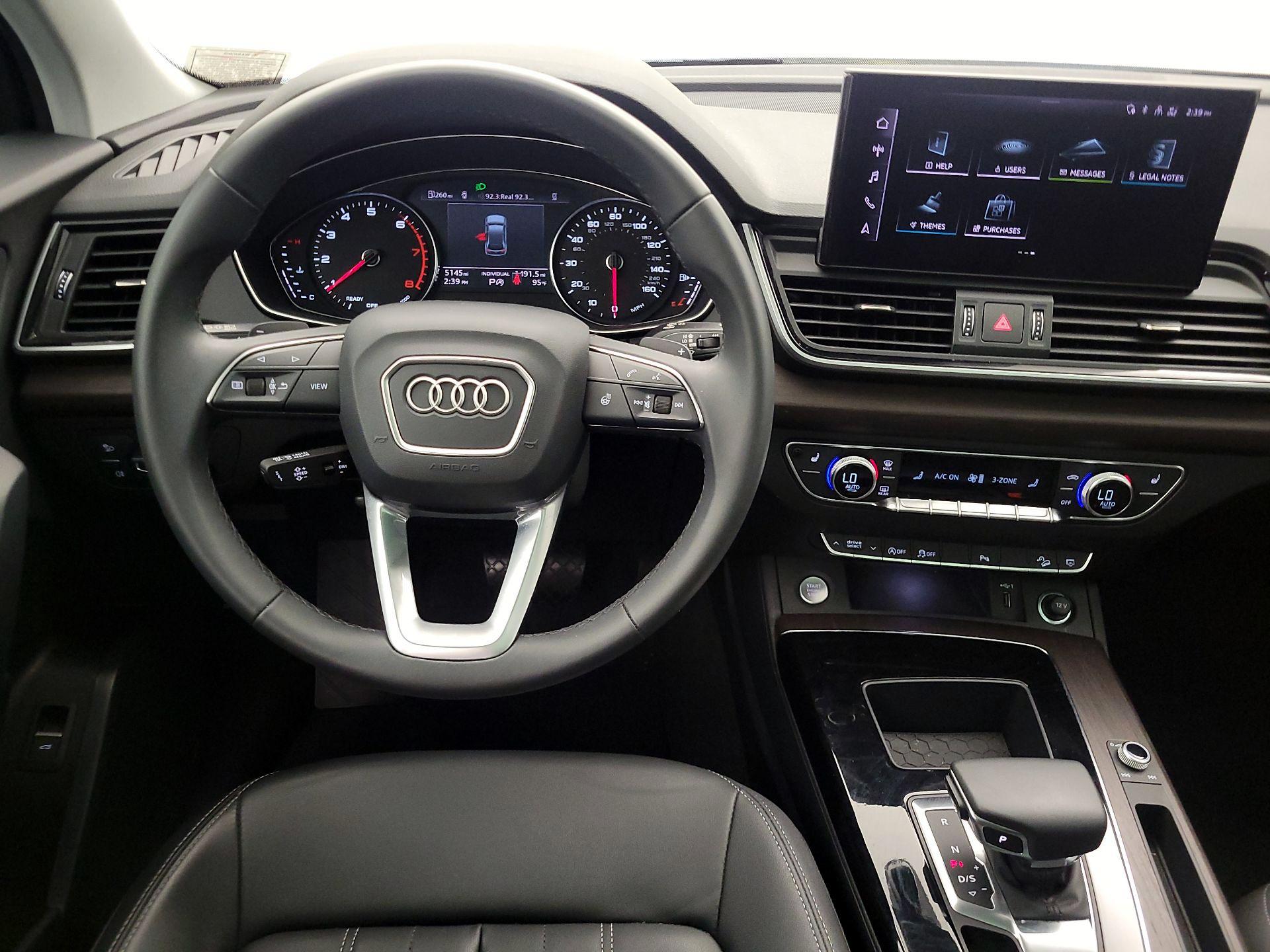 Thumbnail: 2023 Audi Q5 - 10