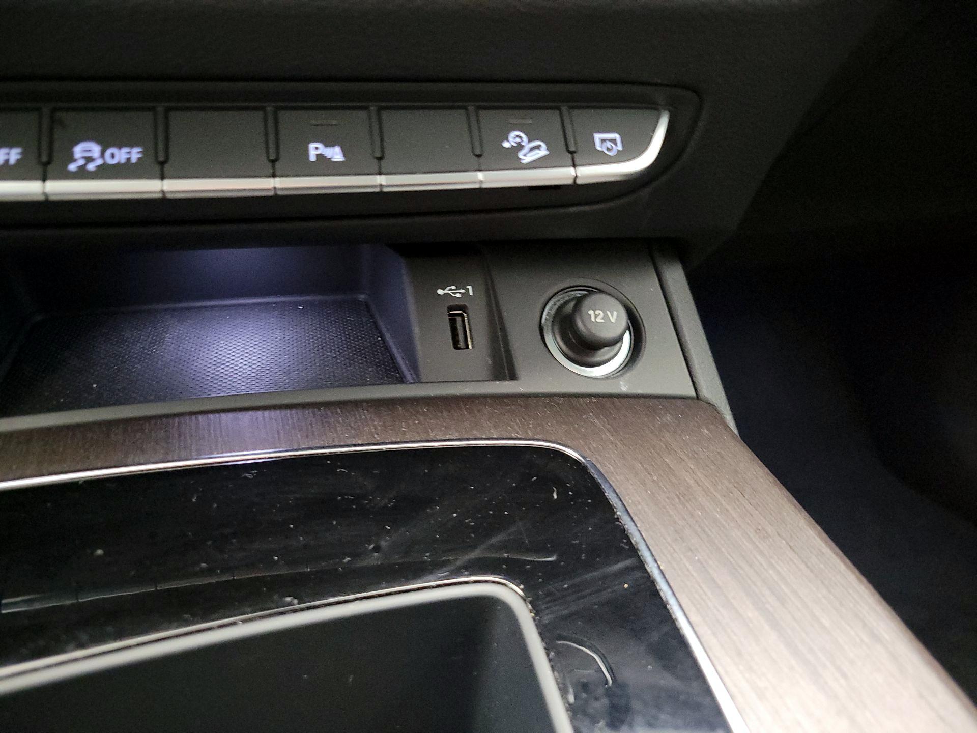 Thumbnail: 2023 Audi Q5 - 18