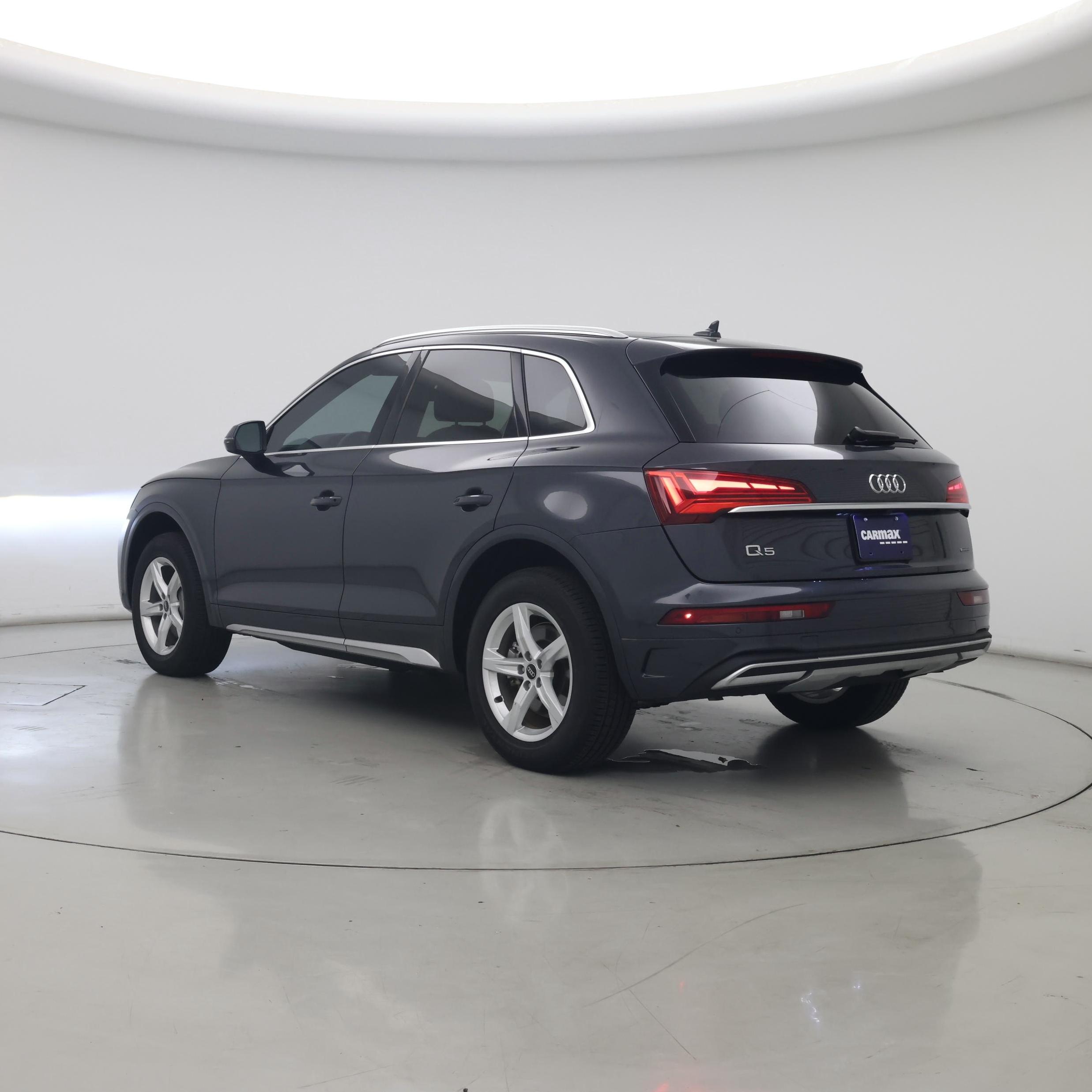 Thumbnail: 2023 Audi Q5 - 2