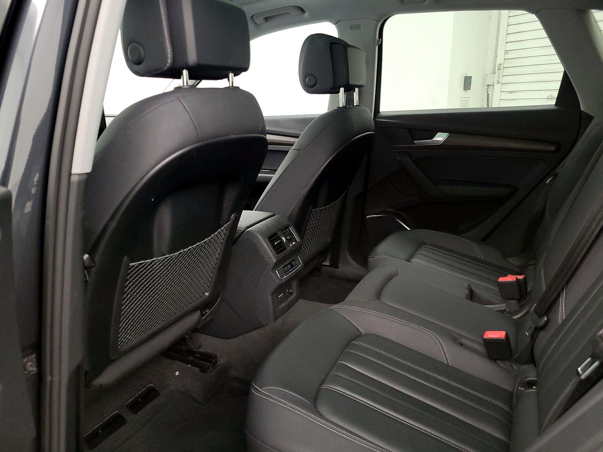 Thumbnail: 2023 Audi Q5 - 20