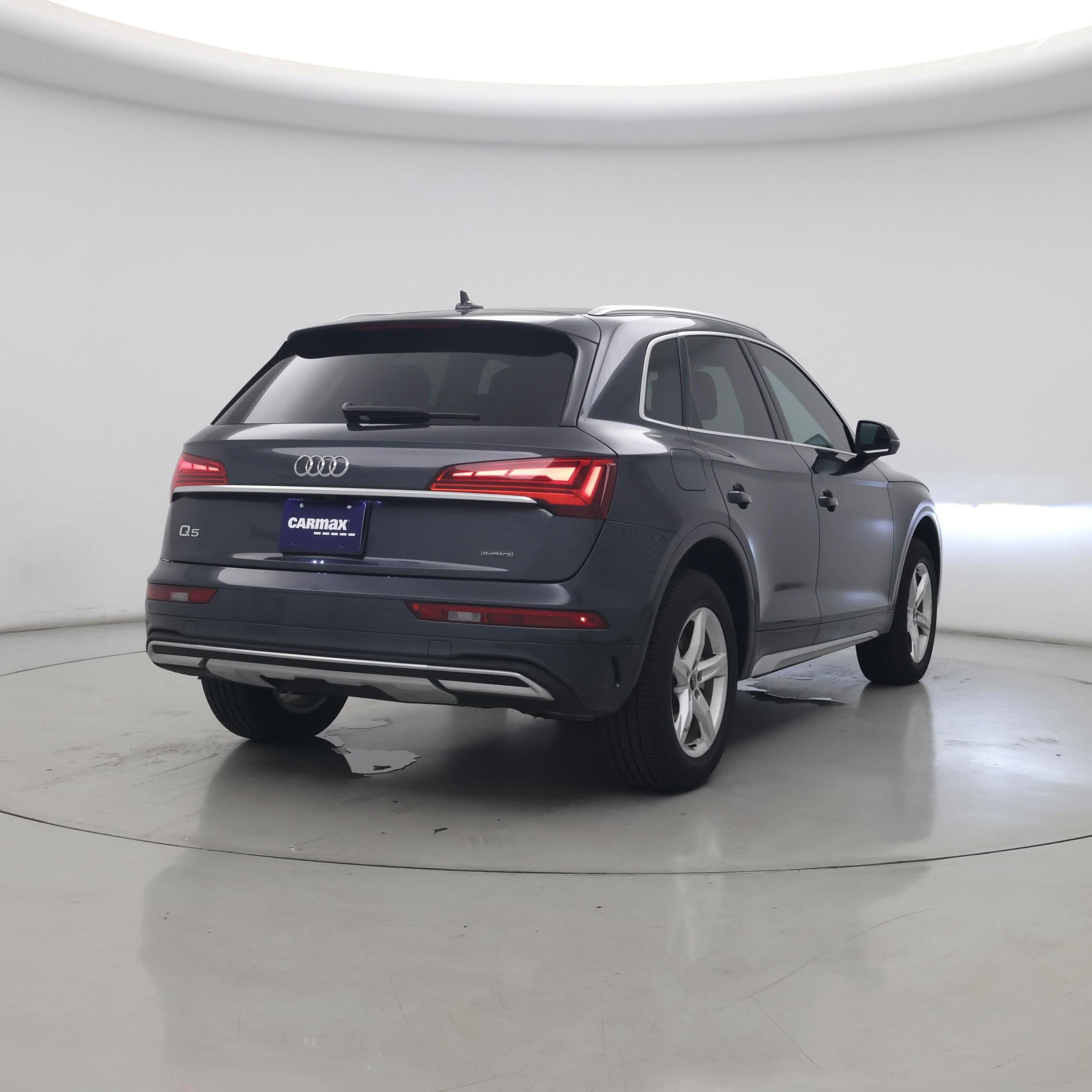 Thumbnail: 2023 Audi Q5 - 8