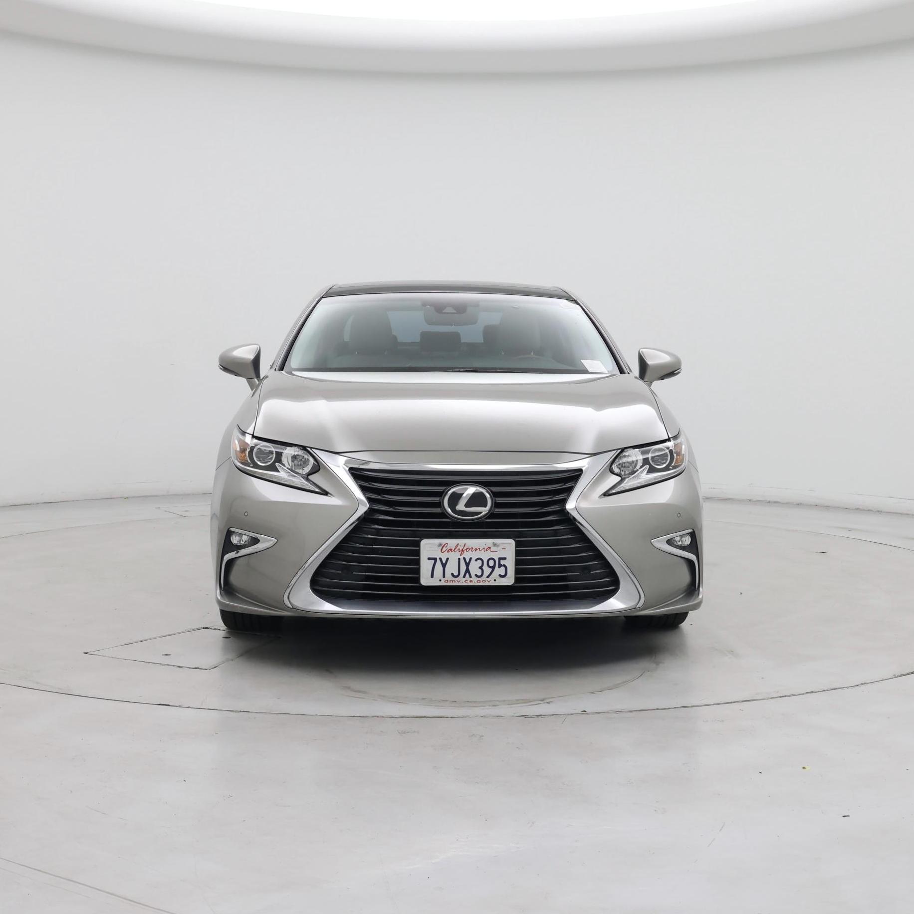 Thumbnail: 2017 Lexus ES - 5