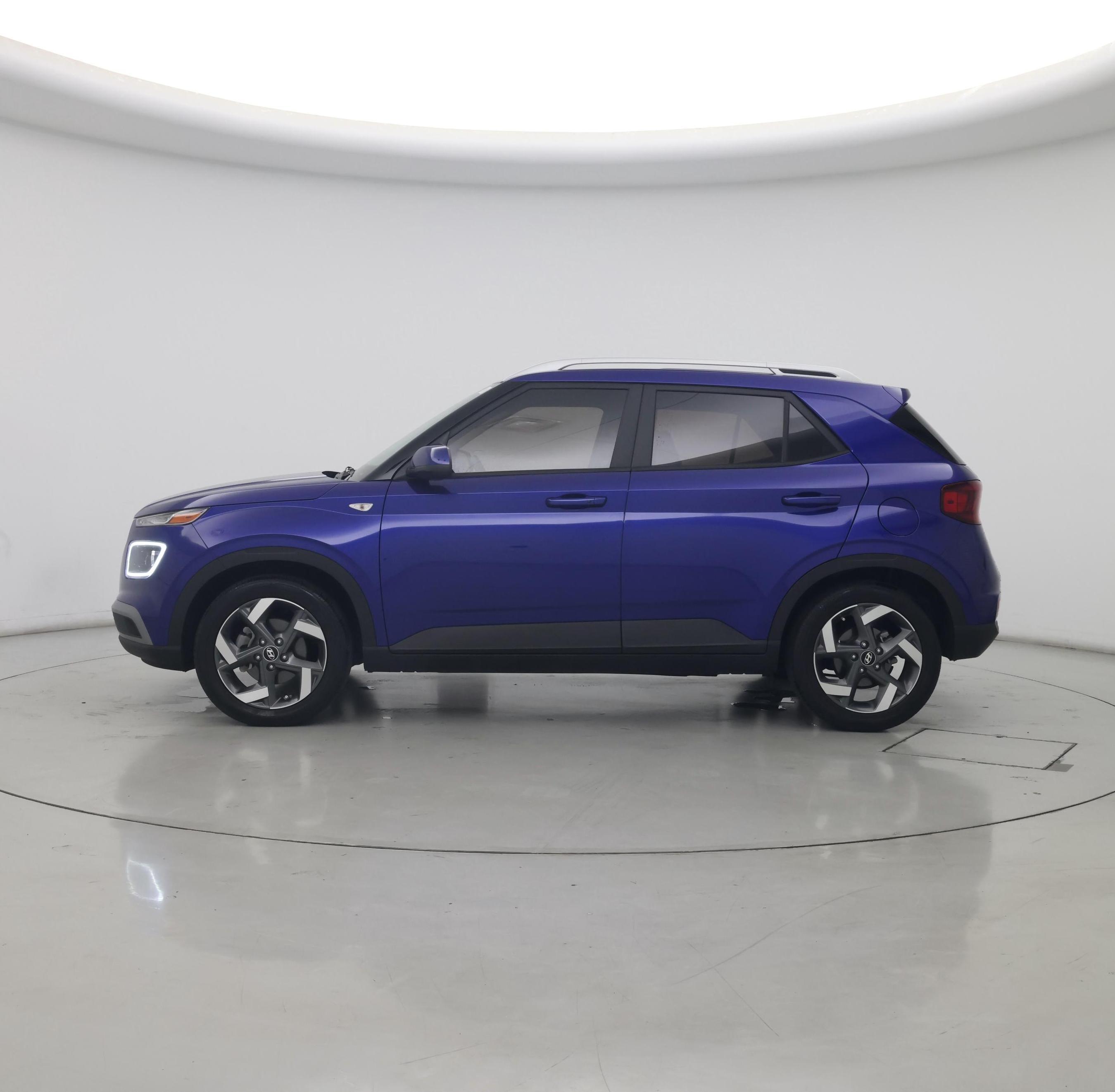 Thumbnail: 2022 Hyundai Venue - 3