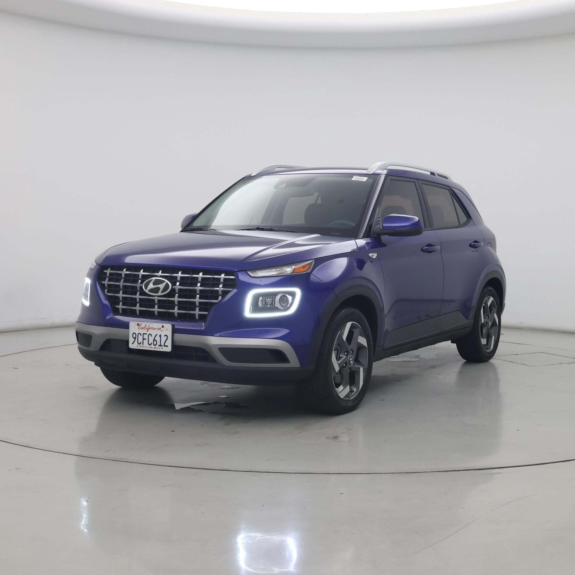 Thumbnail: 2022 Hyundai Venue - 4