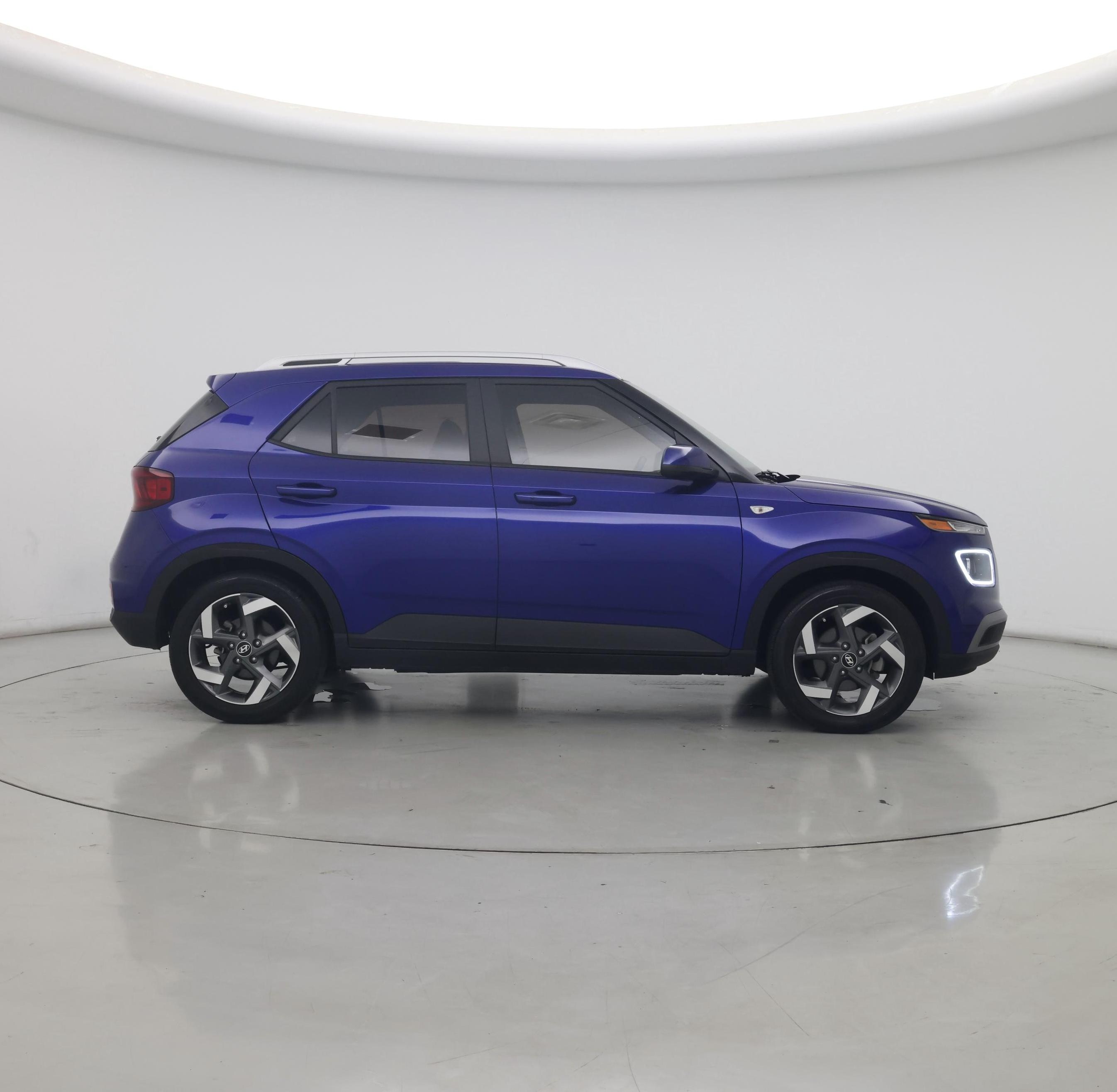 Thumbnail: 2022 Hyundai Venue - 7