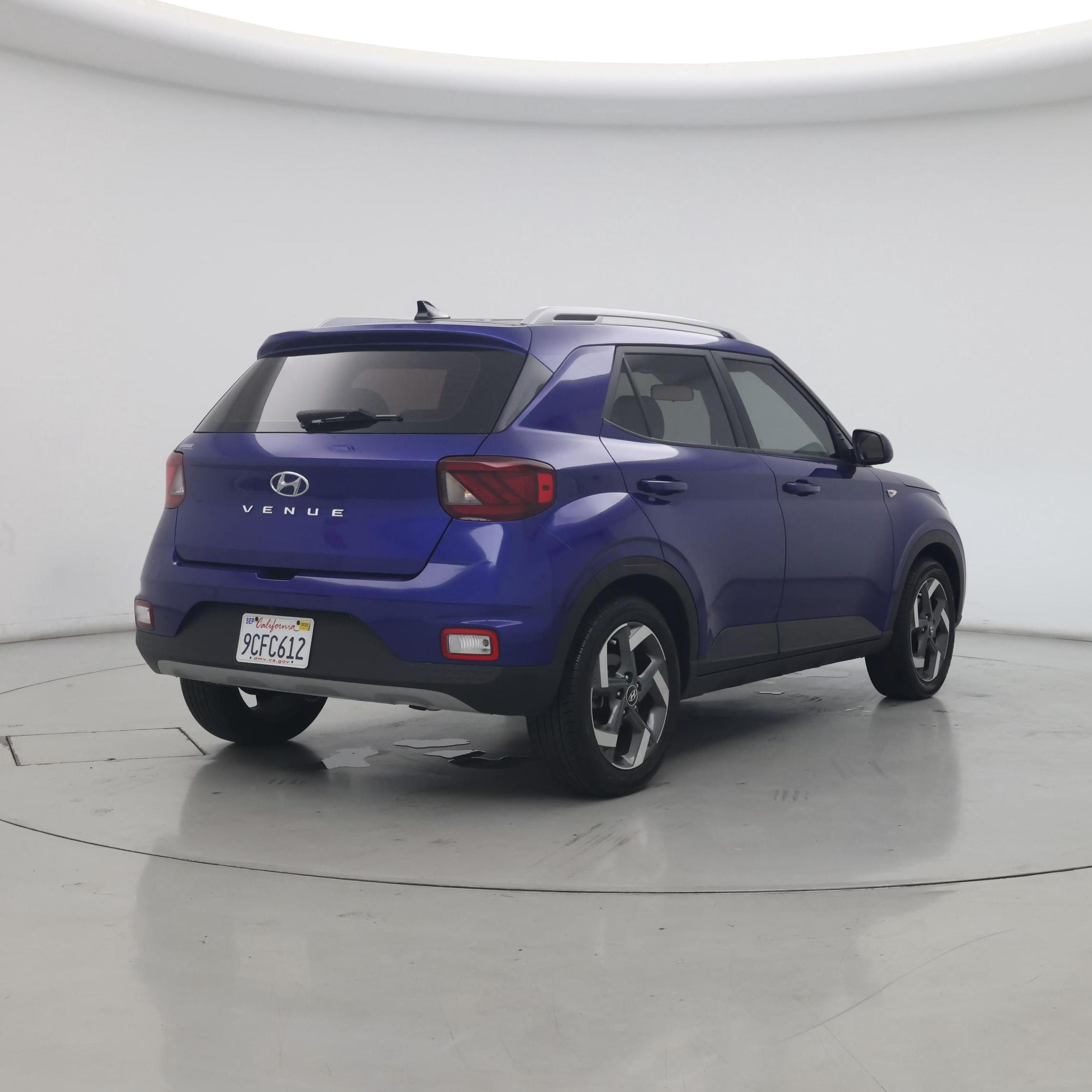 Thumbnail: 2022 Hyundai Venue - 8