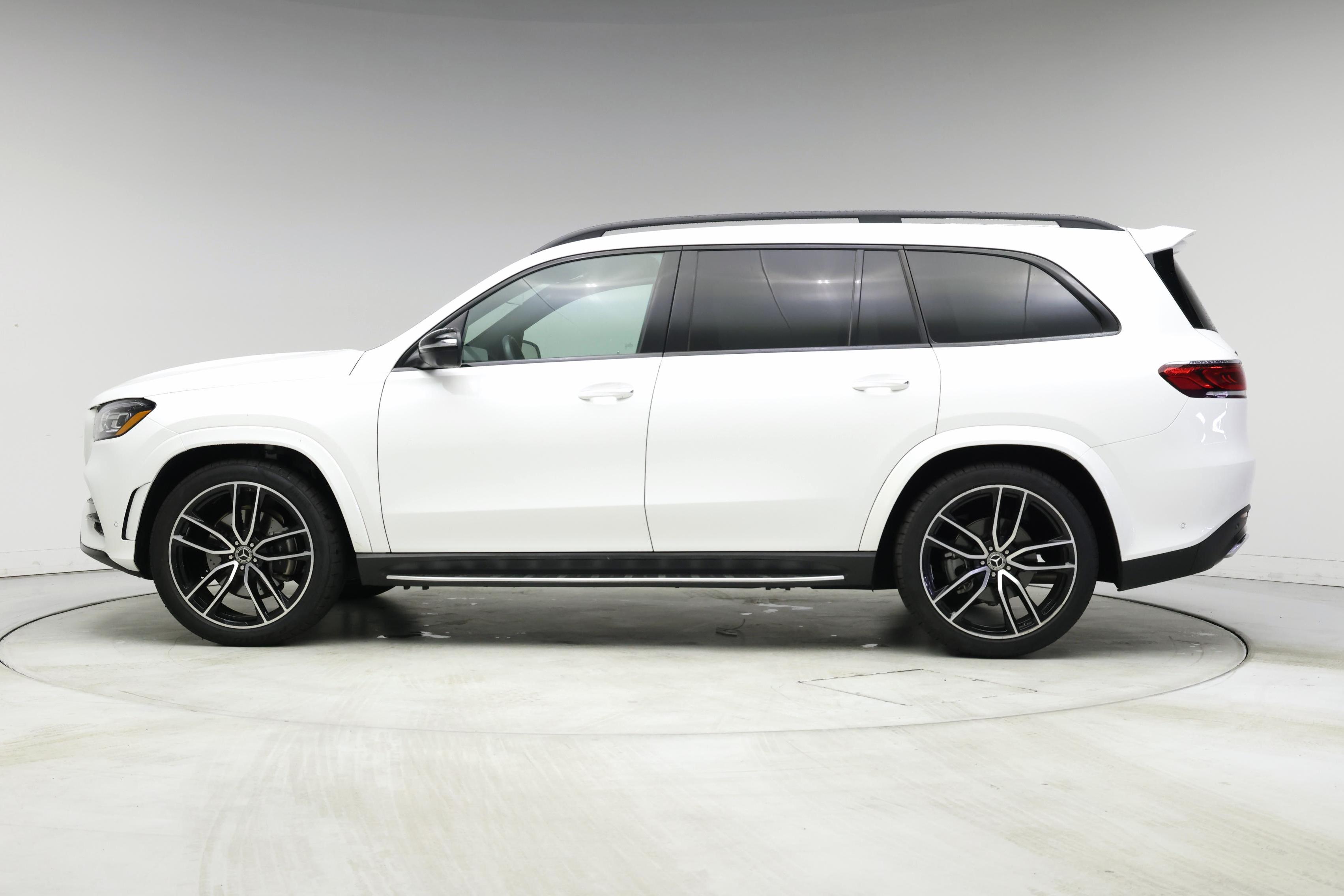 Thumbnail: 2022 Mercedes-Benz GLS - 3