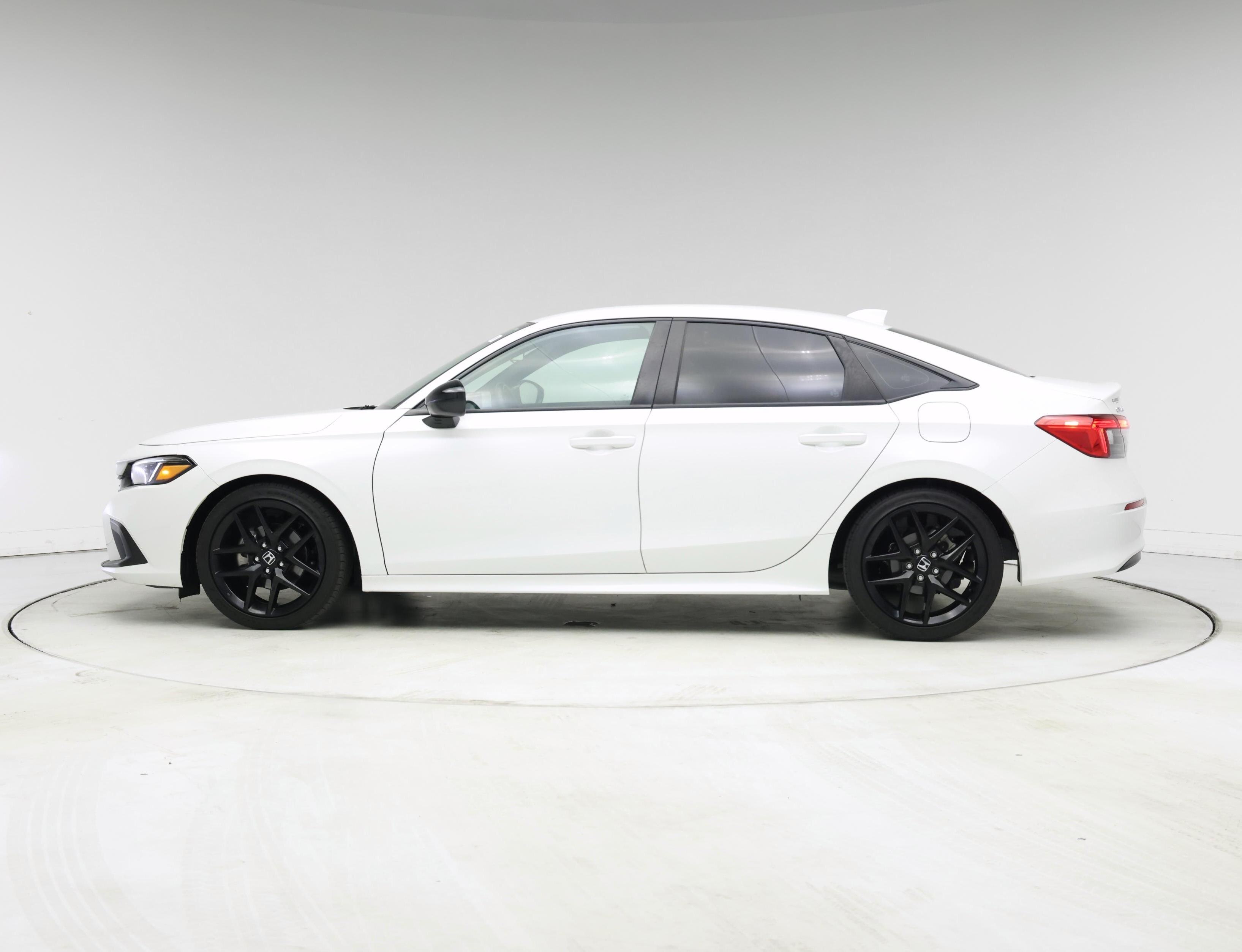 Thumbnail: 2024 Honda Civic - 3