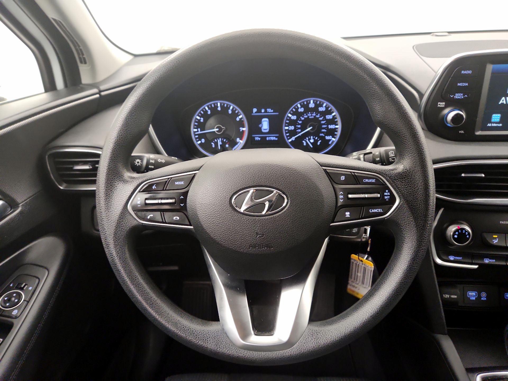 Thumbnail: 2019 Hyundai Santa Fe - 10