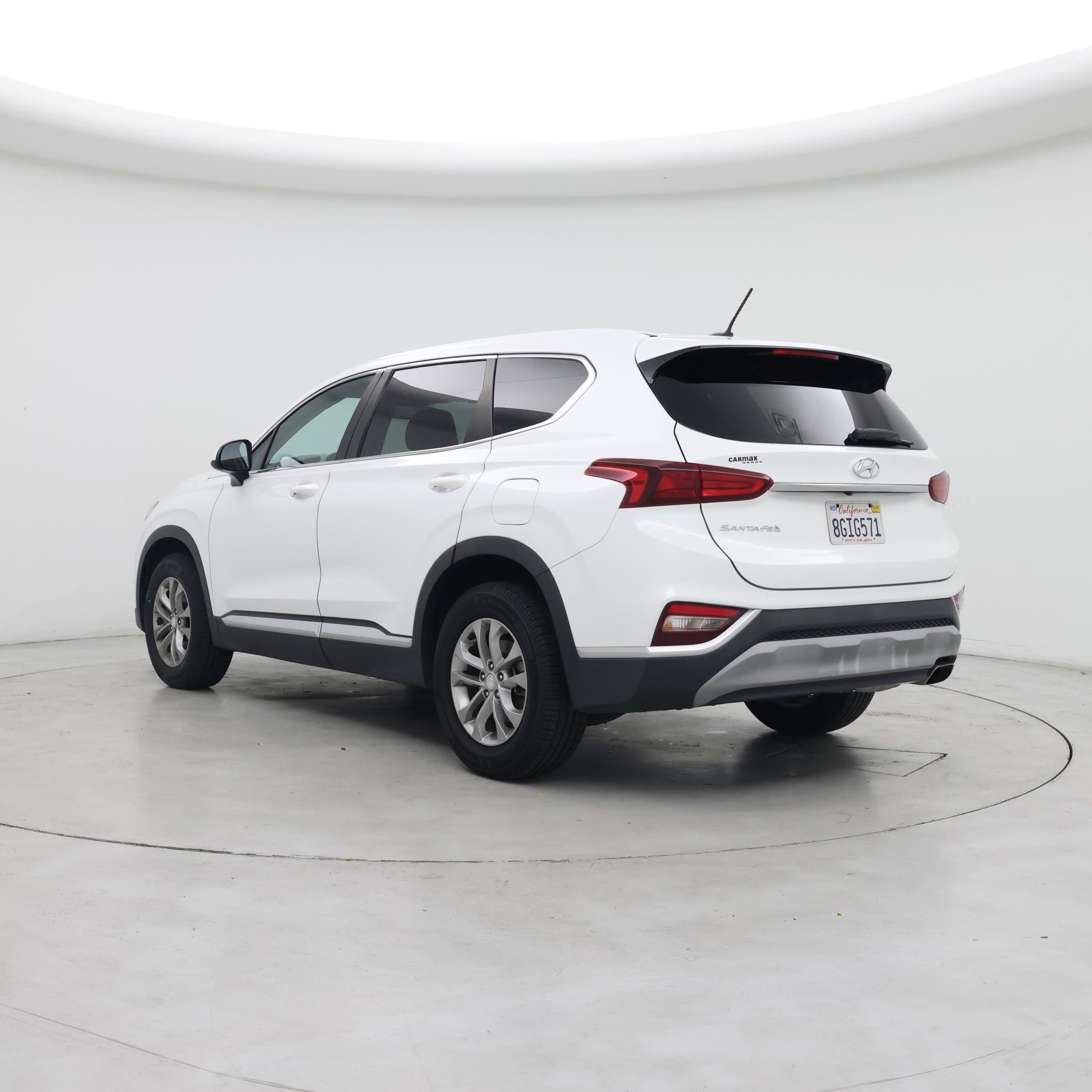 Thumbnail: 2019 Hyundai Santa Fe - 2