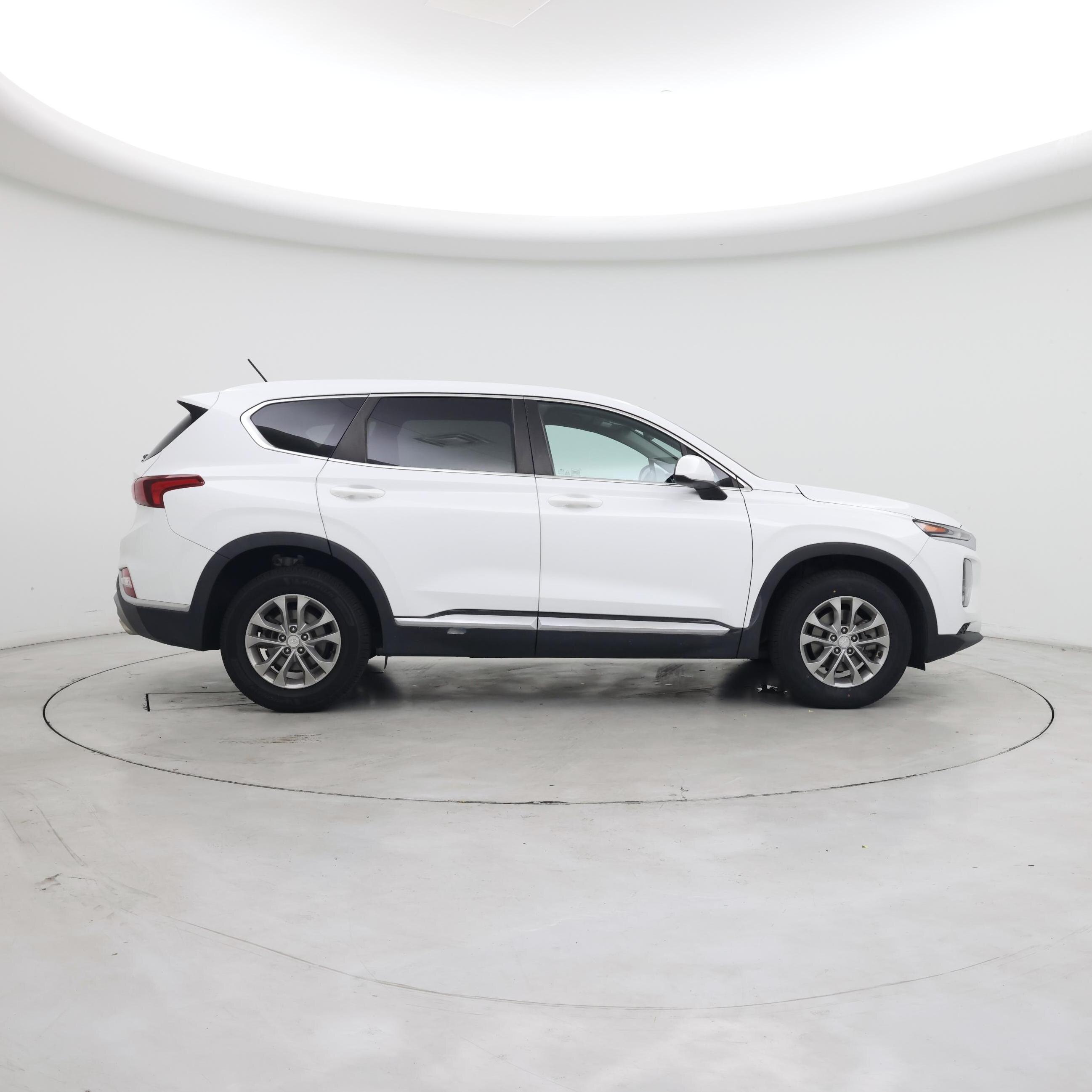 Thumbnail: 2019 Hyundai Santa Fe - 7