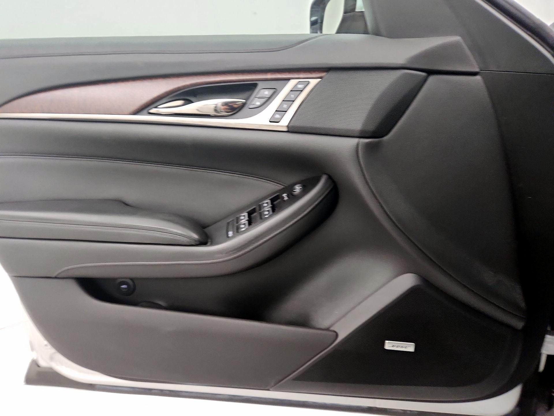 Thumbnail: 2019 Cadillac CTS - 12