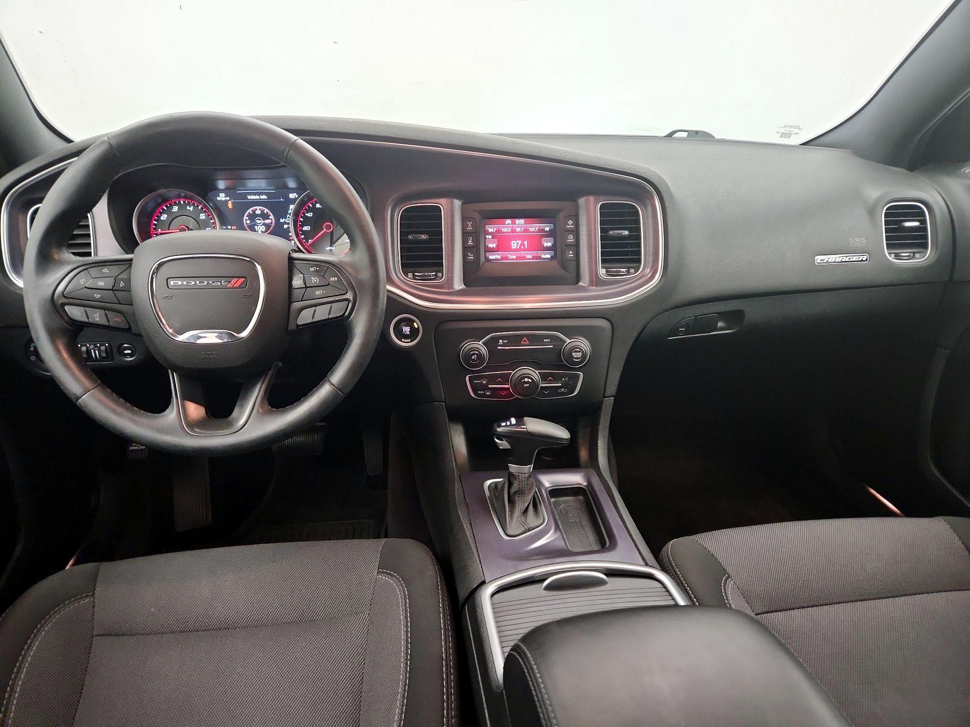 Thumbnail: 2016 Dodge Charger - 9