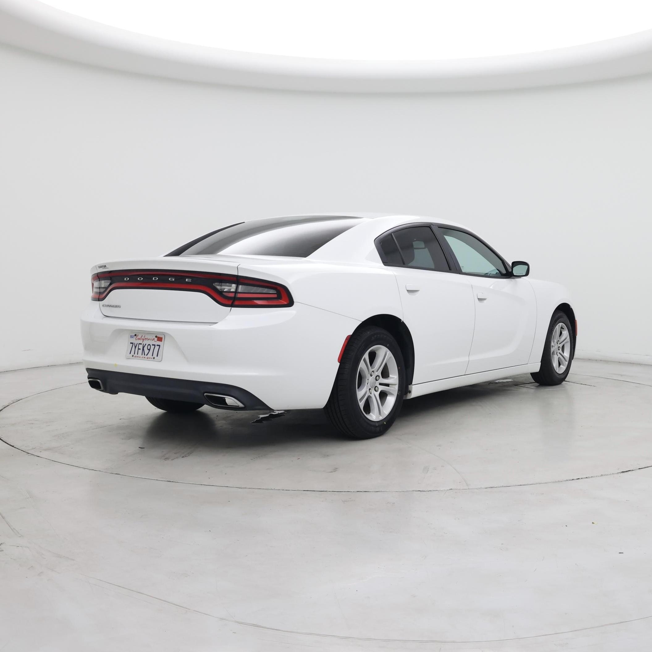 Thumbnail: 2016 Dodge Charger - 8