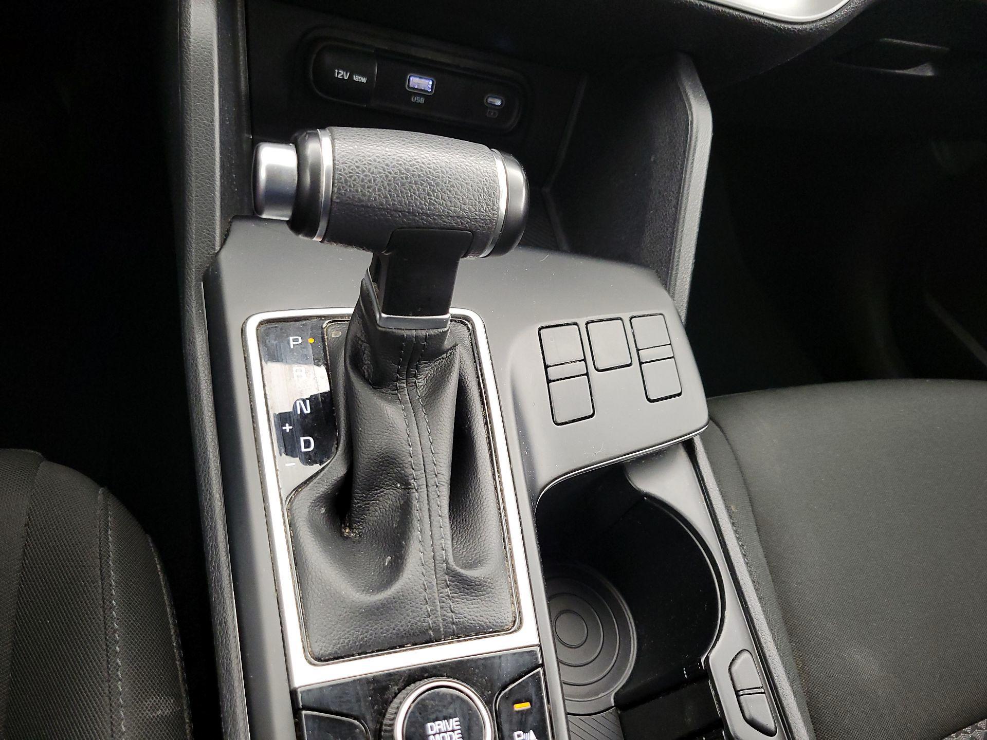 Thumbnail: 2023 Kia Sportage - 17