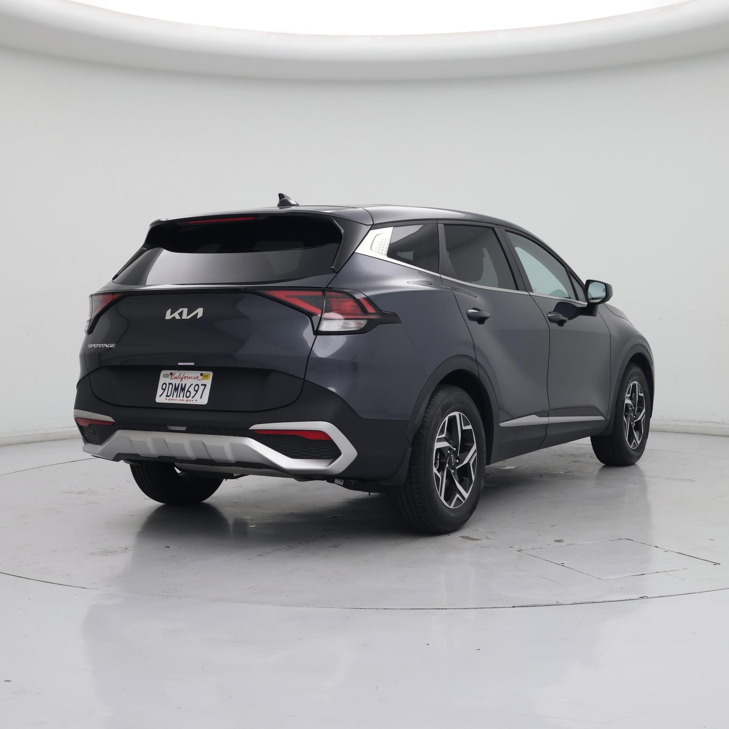 Thumbnail: 2023 Kia Sportage - 8