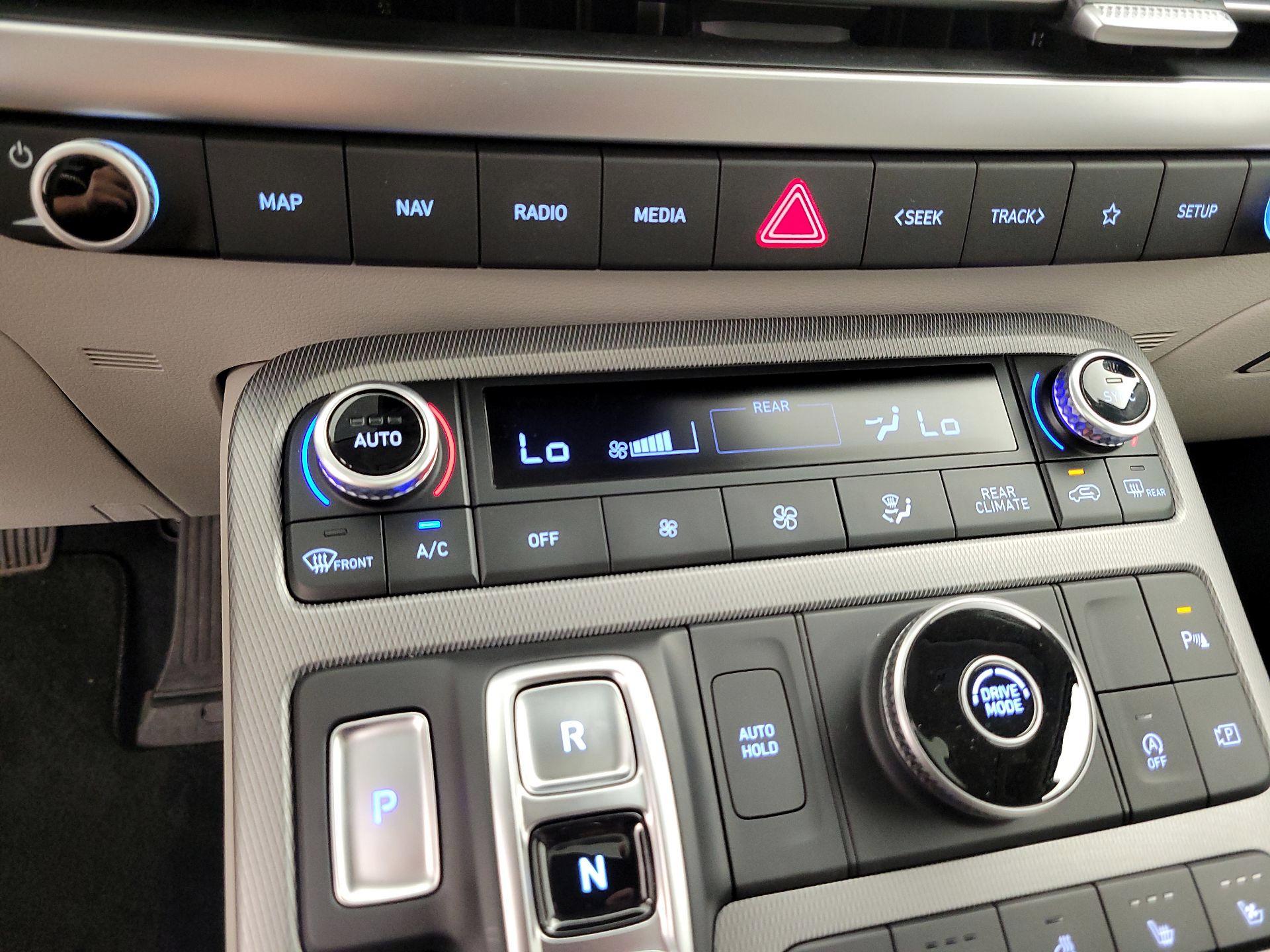 Thumbnail: 2023 Hyundai Palisade - 17