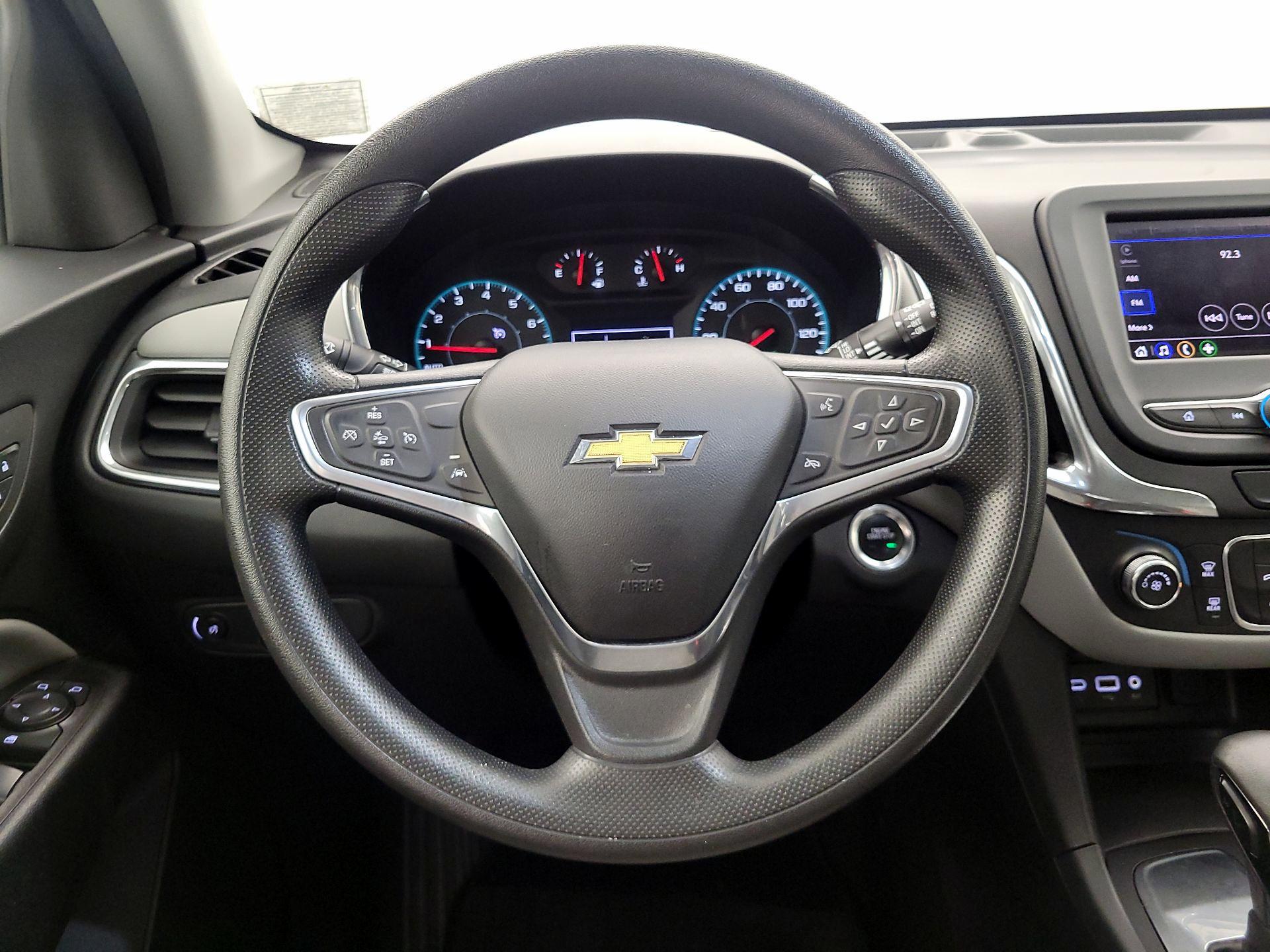 Thumbnail: 2022 Chevrolet Equinox - 10