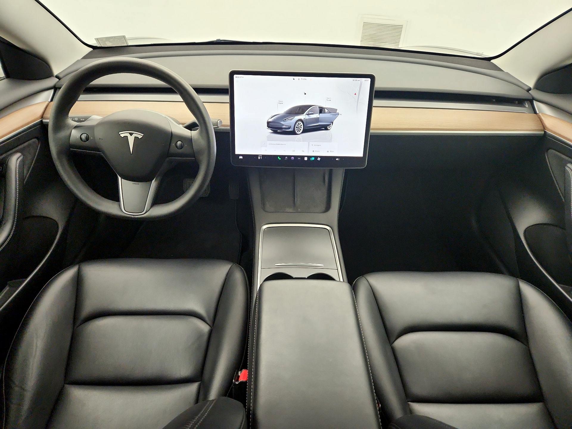 Thumbnail: 2023 Tesla Model 3 - 9