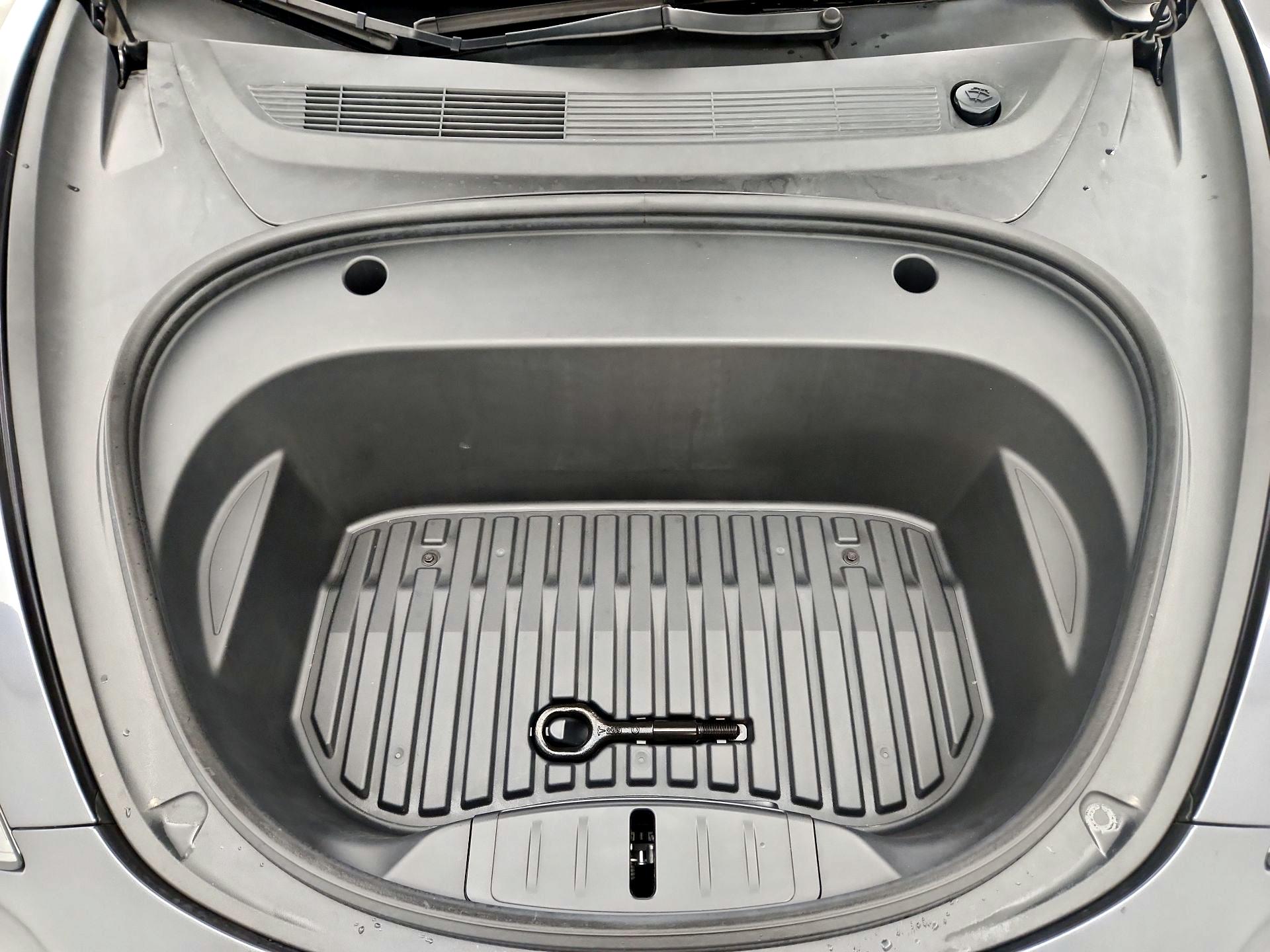 Thumbnail: 2023 Tesla Model 3 - 20