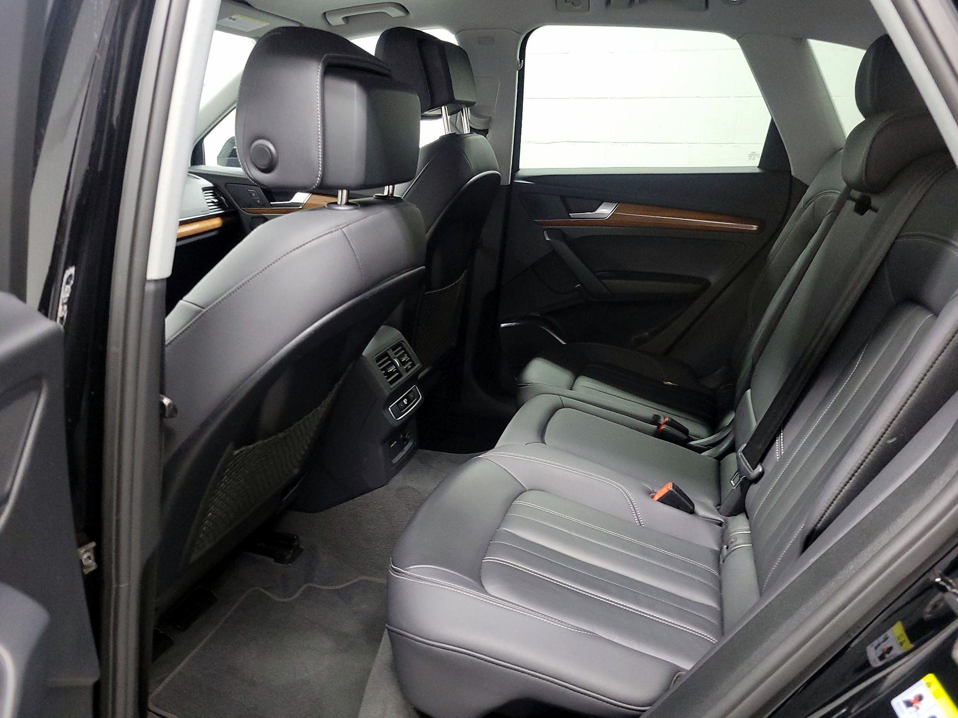 Thumbnail: 2023 Audi Q5 - 18