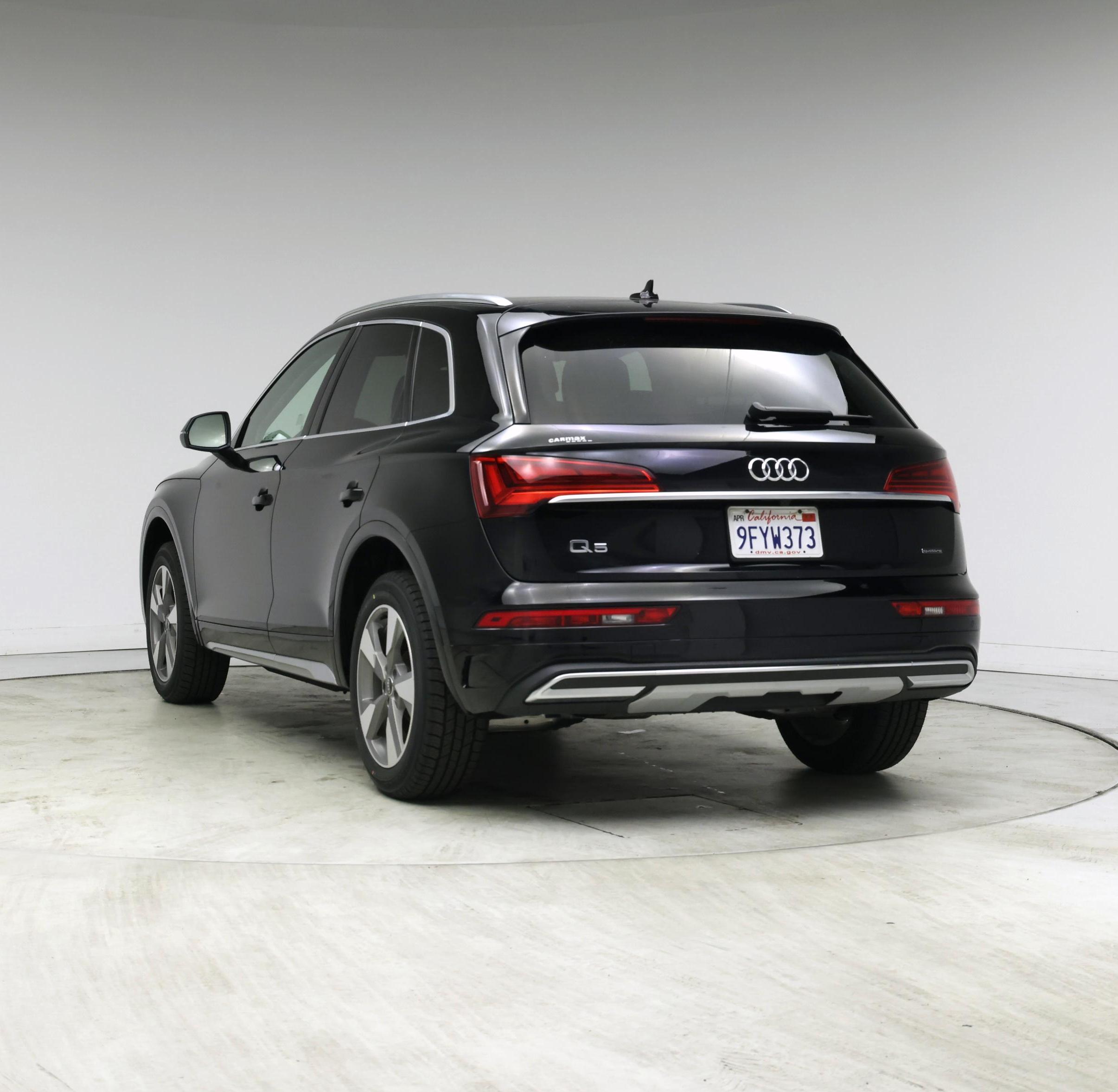 Thumbnail: 2023 Audi Q5 - 2