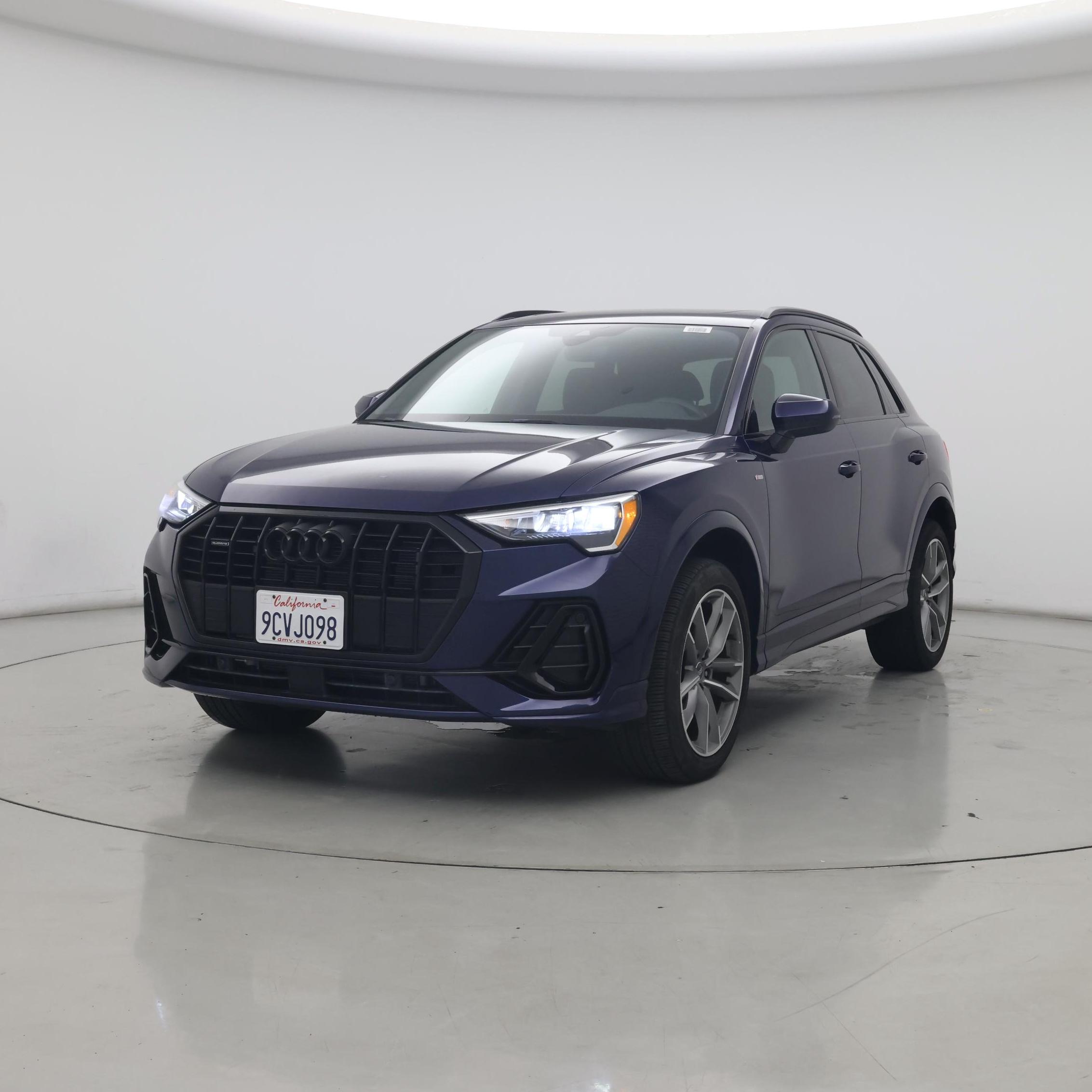 Thumbnail: 2022 Audi Q3 - 4