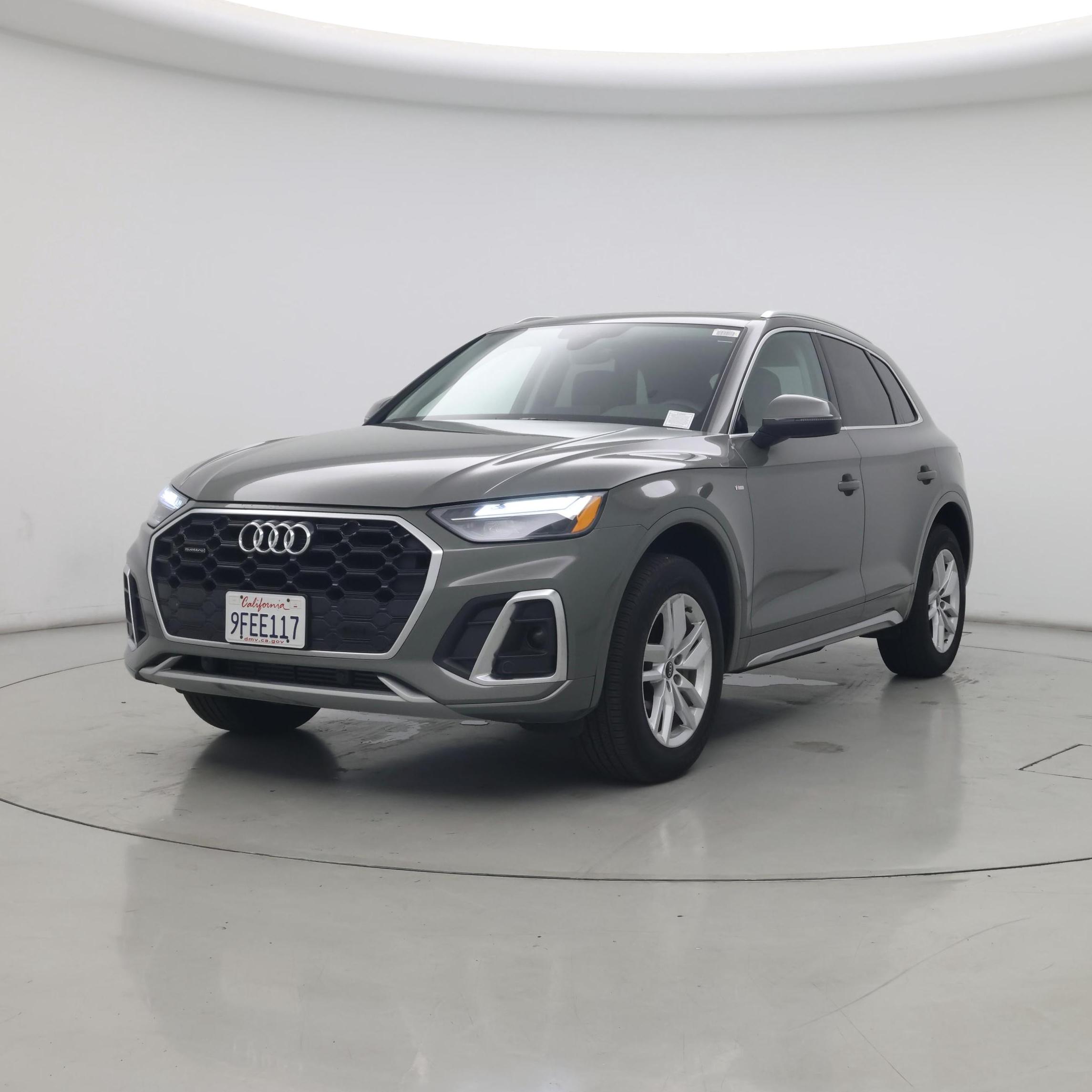 Thumbnail: 2023 Audi Q5 - 4