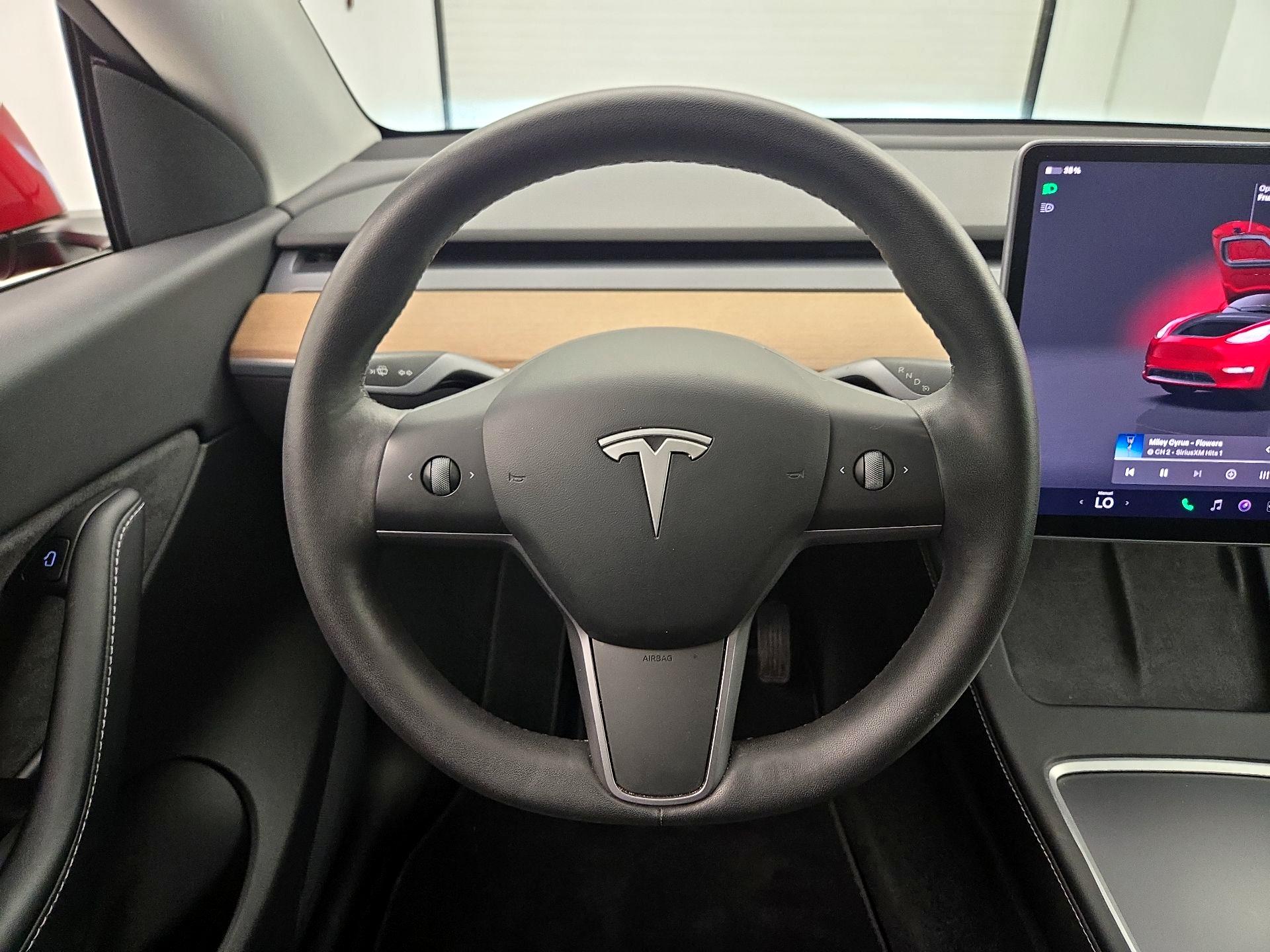 Thumbnail: 2022 Tesla Model Y - 10