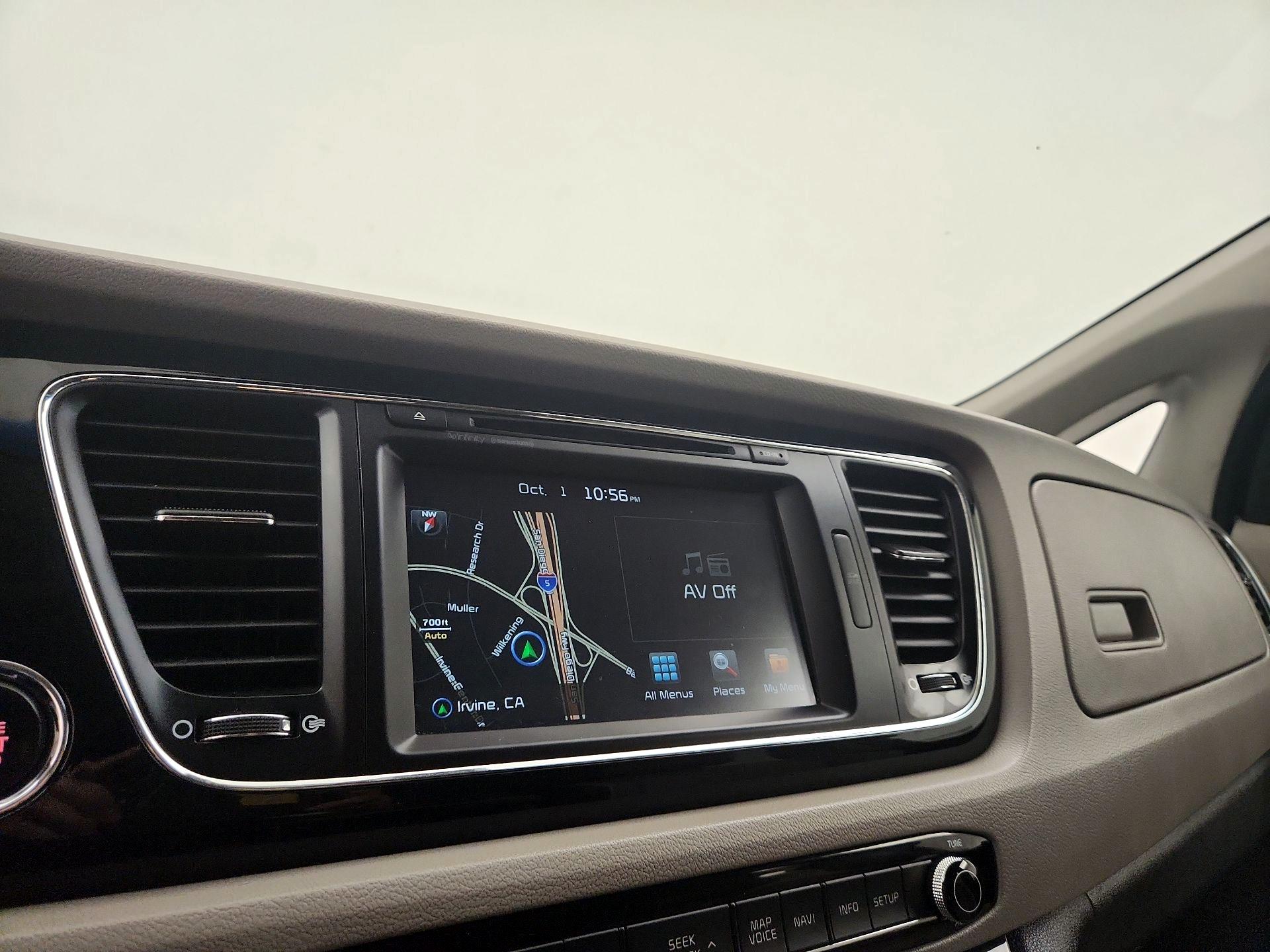 Thumbnail: 2018 Kia Sedona - 16