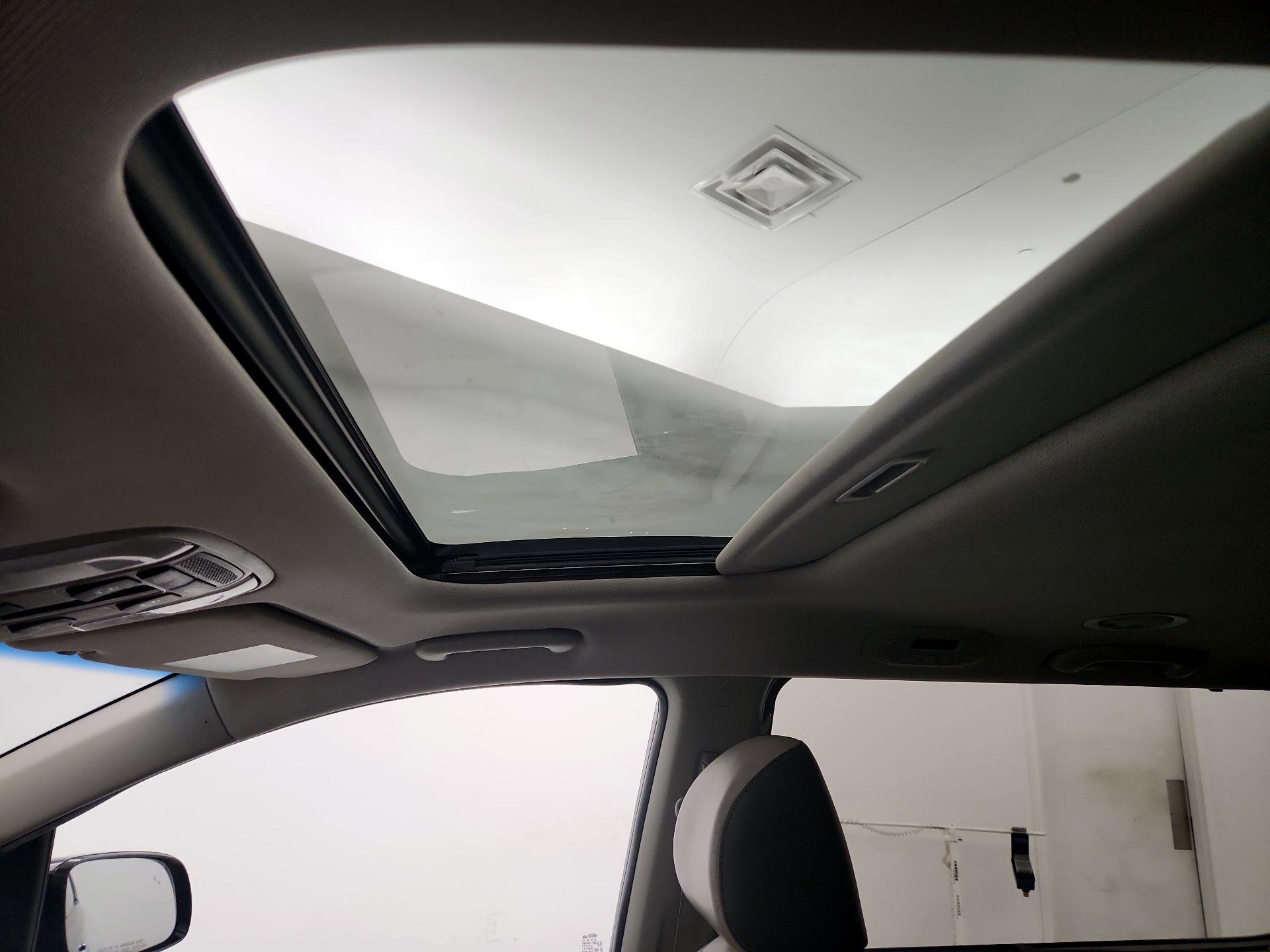 Thumbnail: 2018 Kia Sedona - 20