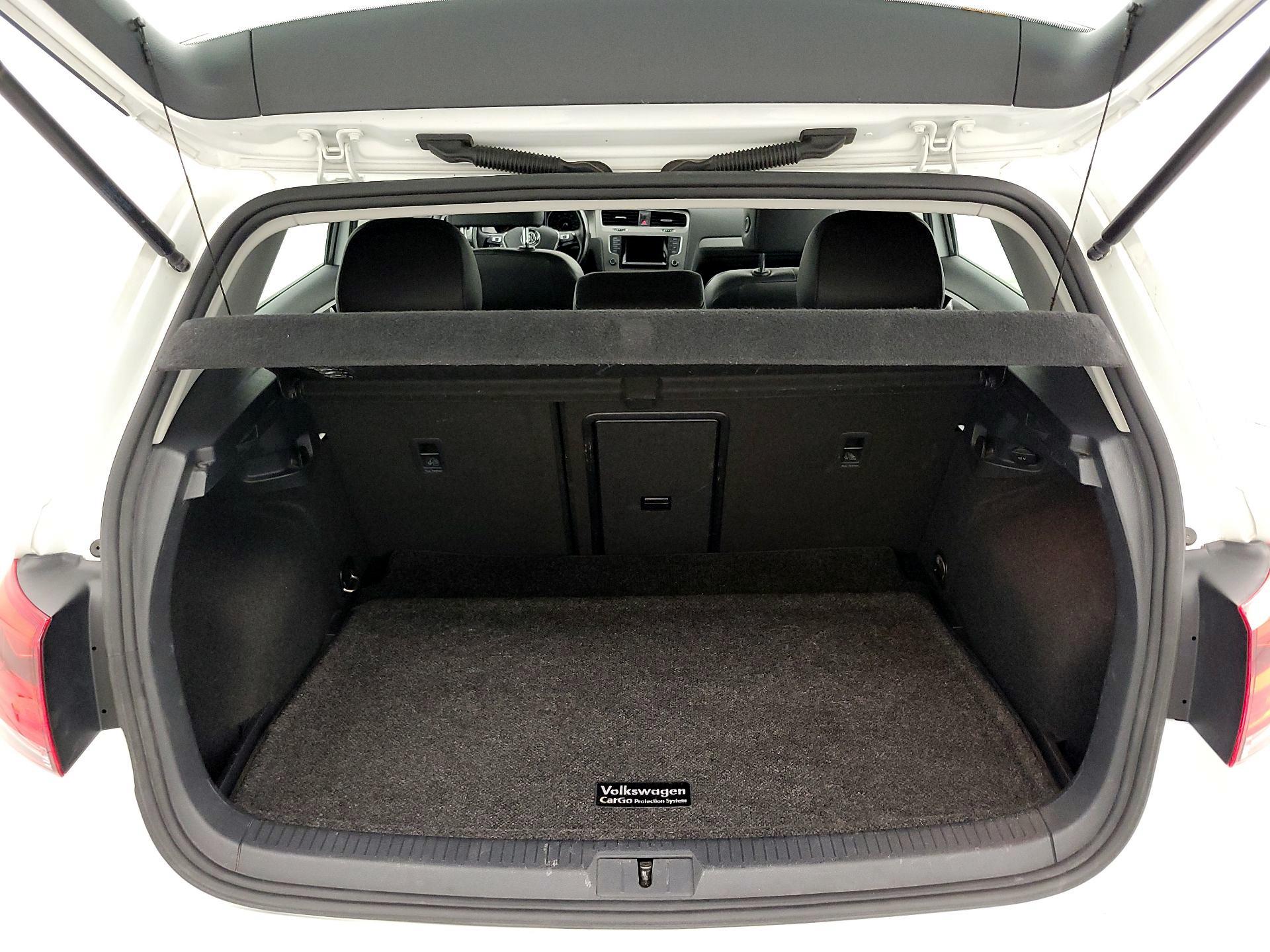 Thumbnail: 2015 Volkswagen Golf - 19