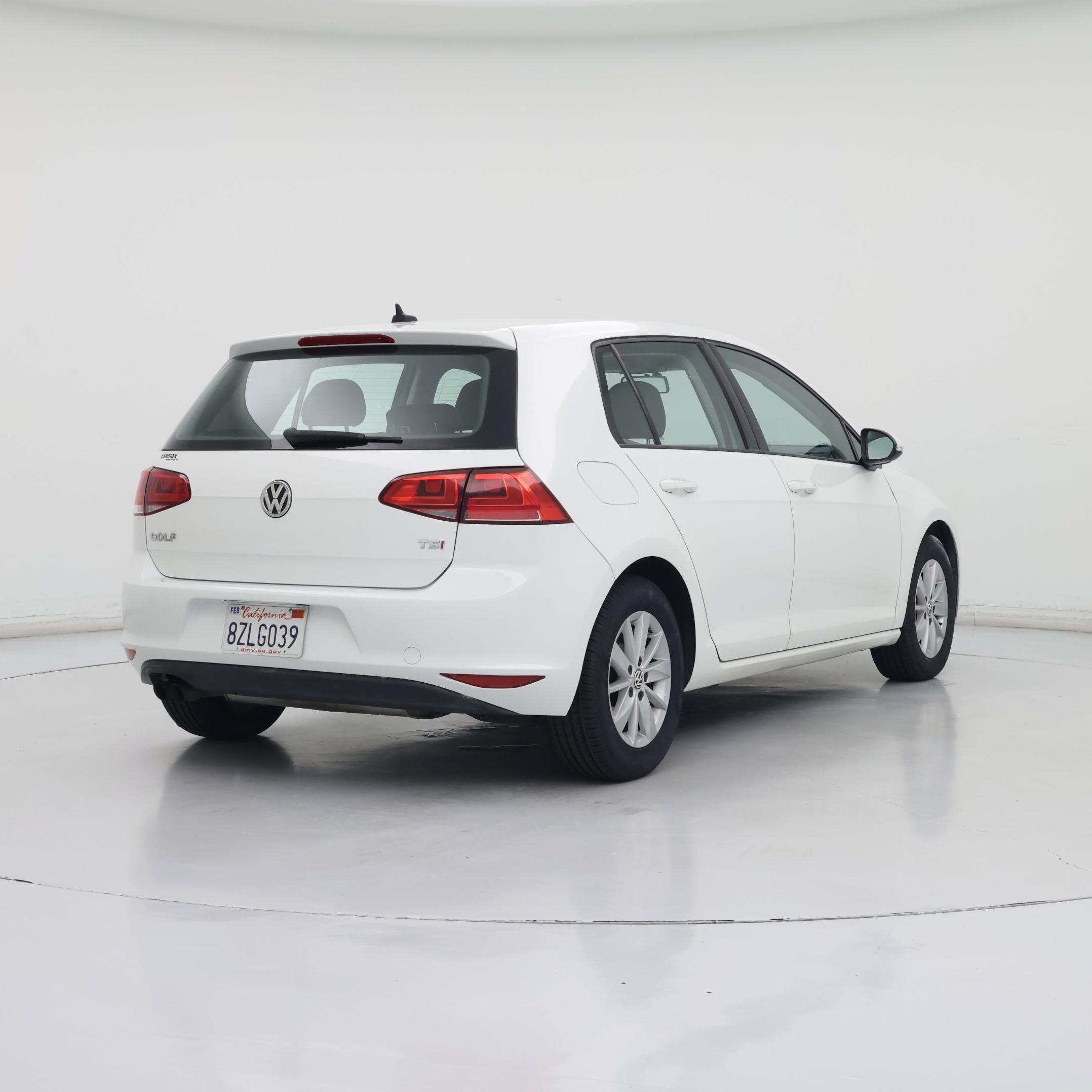 Thumbnail: 2015 Volkswagen Golf - 8