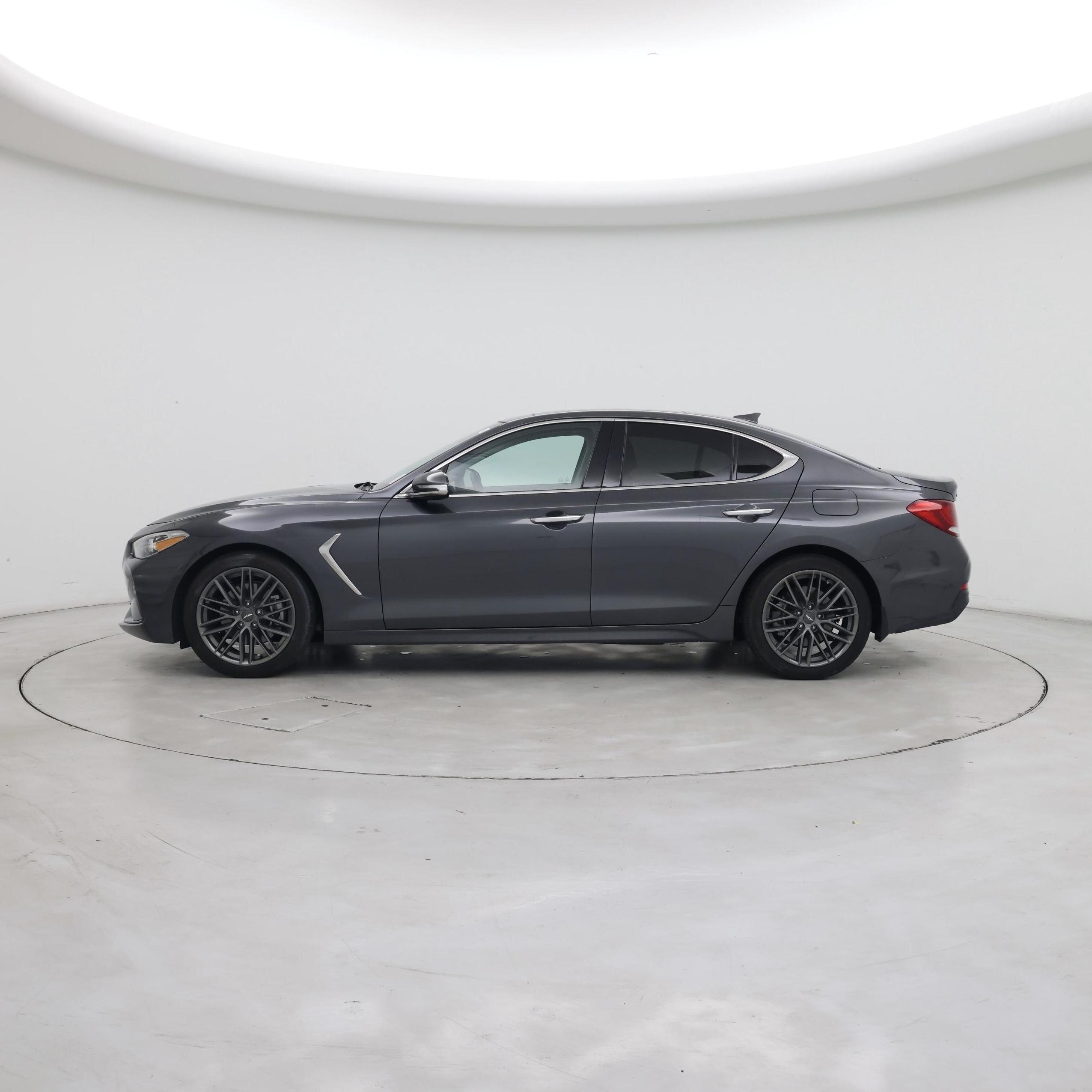 Thumbnail: 2019 Genesis G70 - 3