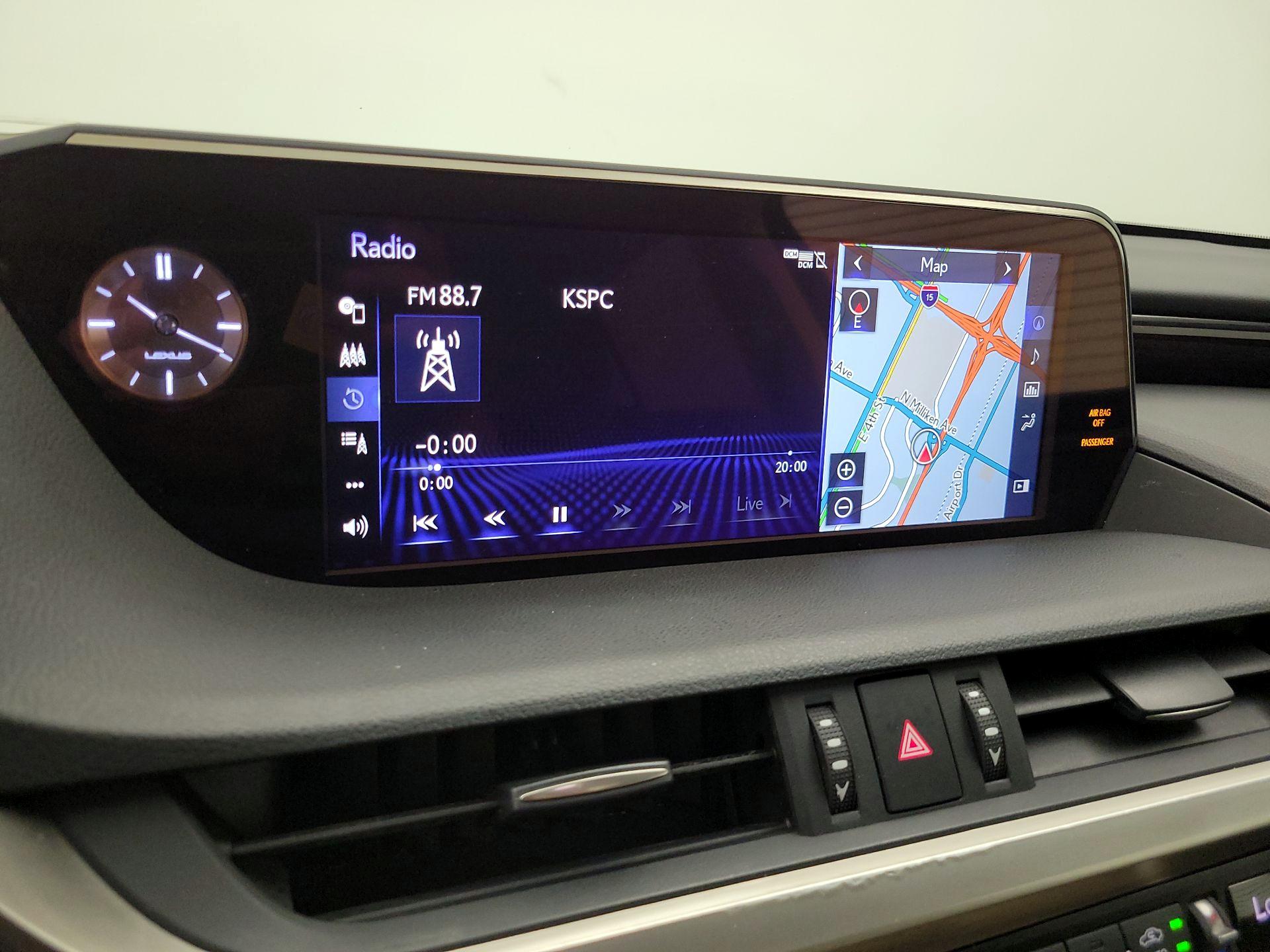 Thumbnail: 2020 Lexus ES - 15