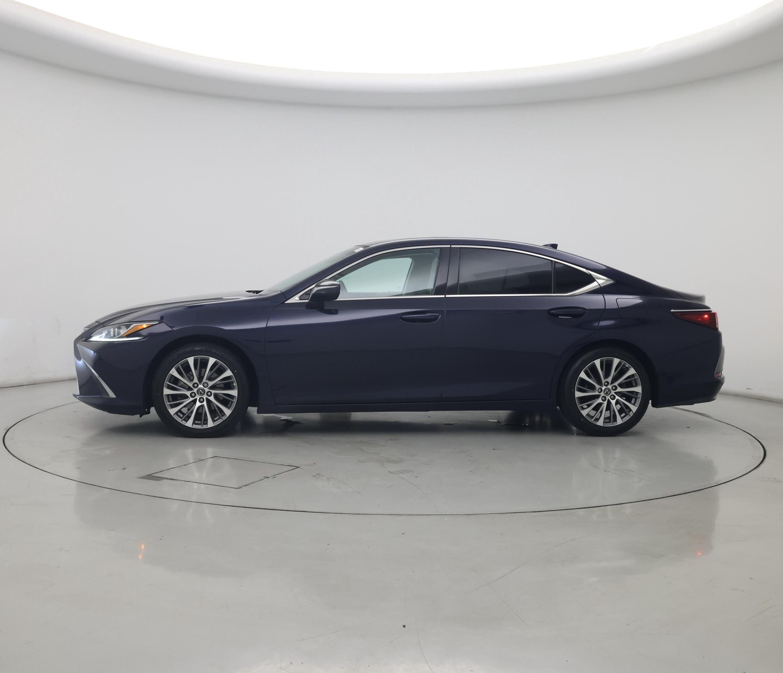 Thumbnail: 2020 Lexus ES - 3