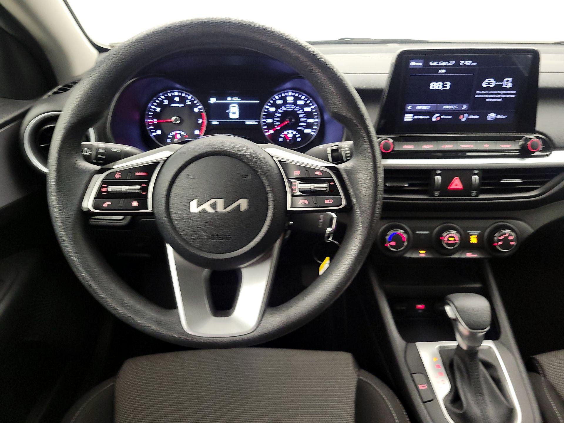 Thumbnail: 2024 Kia Forte - 10