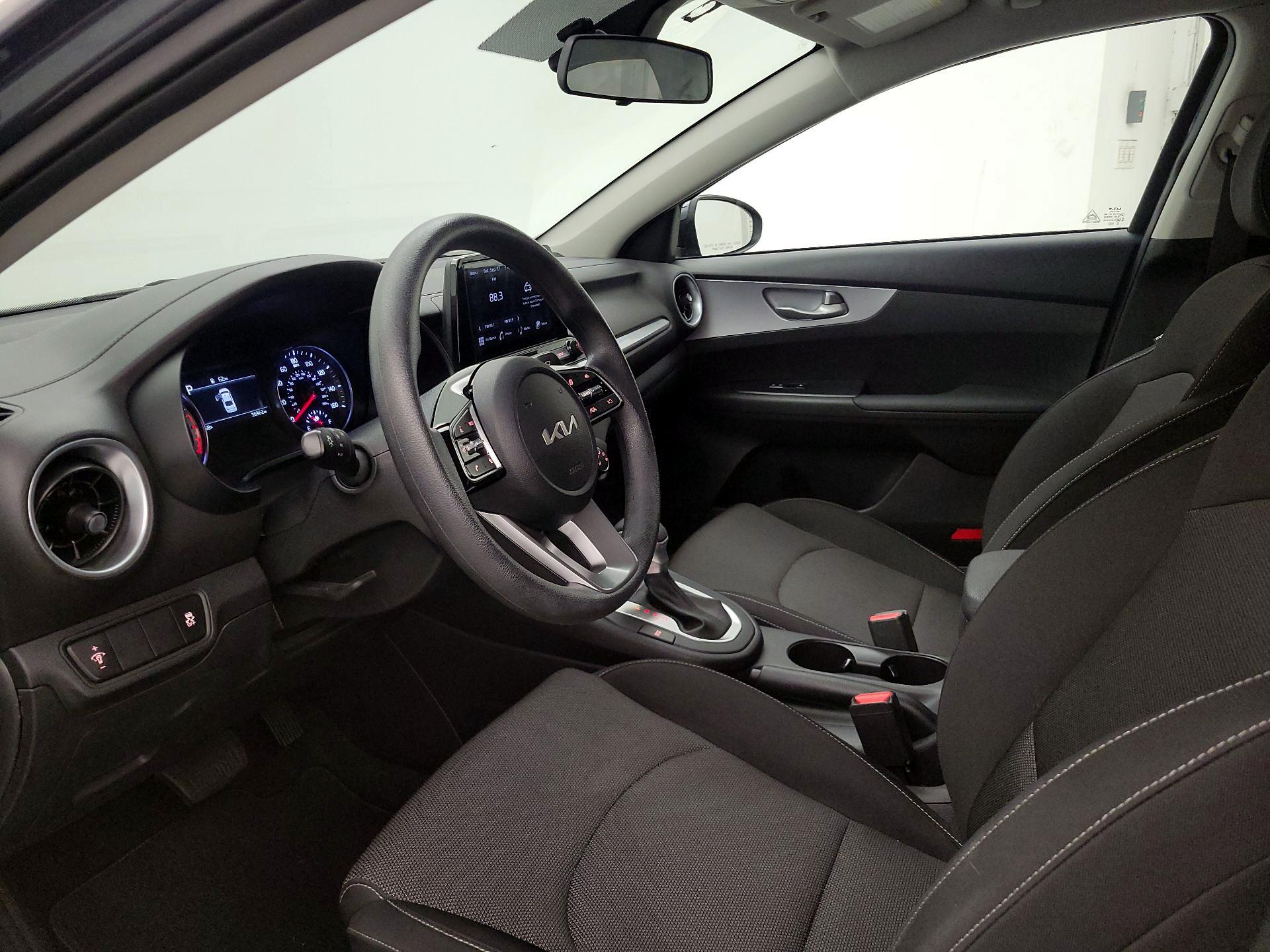 Thumbnail: 2024 Kia Forte - 11