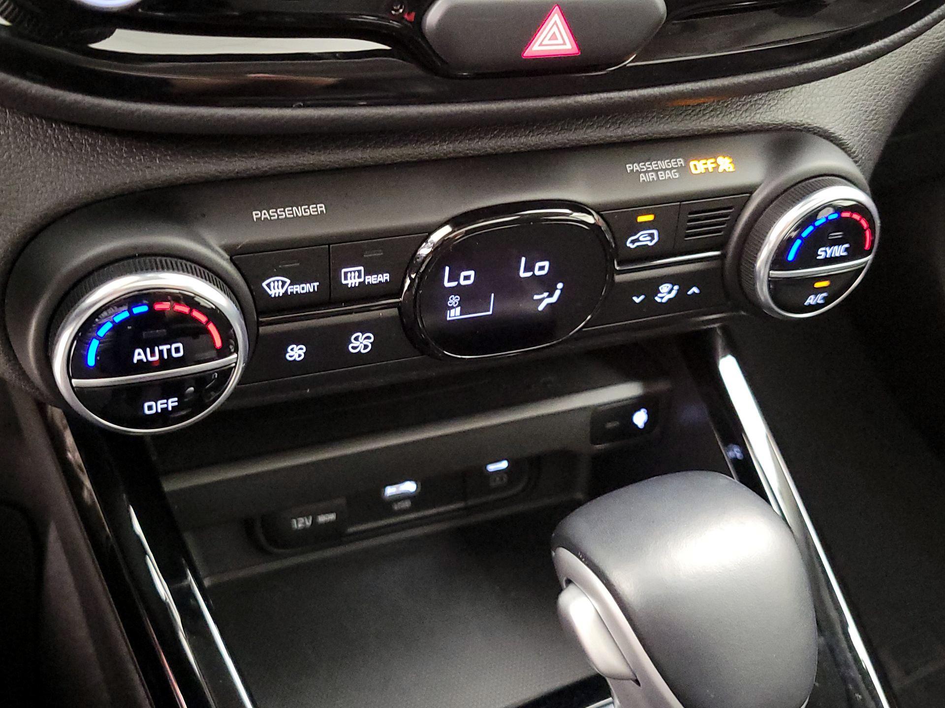 Thumbnail: 2023 Kia Soul - 16