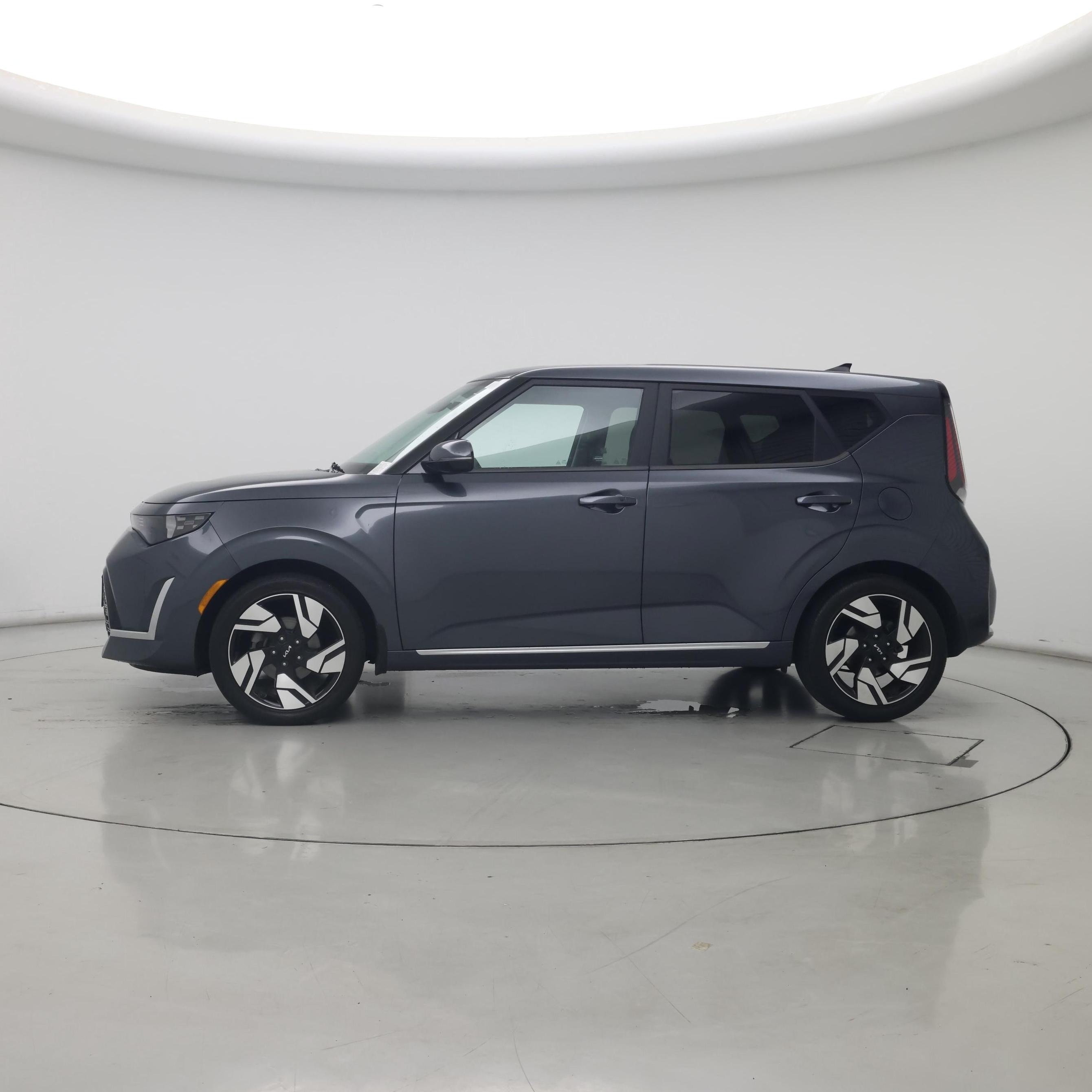 Thumbnail: 2023 Kia Soul - 3
