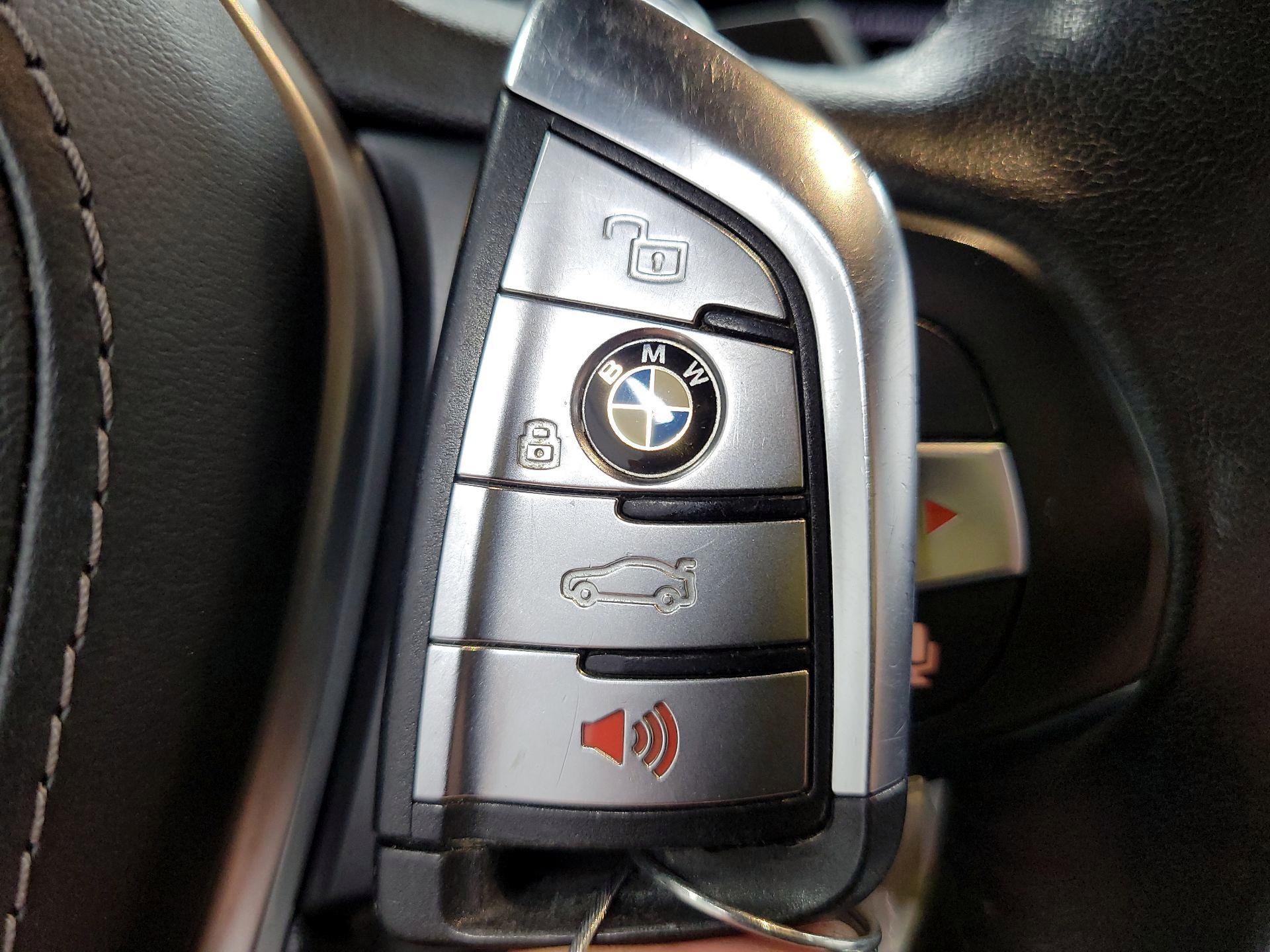 Thumbnail: 2022 BMW X5 - 20
