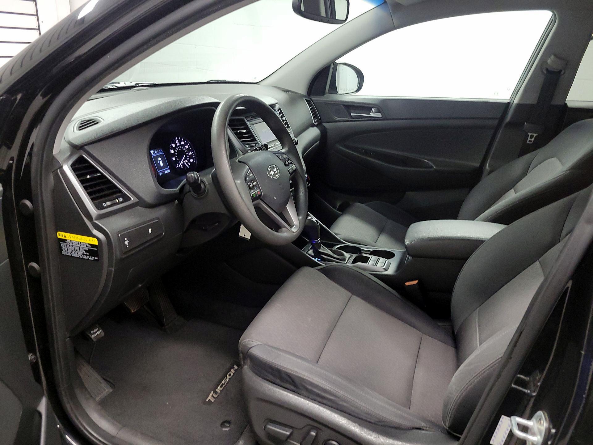 Thumbnail: 2017 Hyundai Tucson - 11
