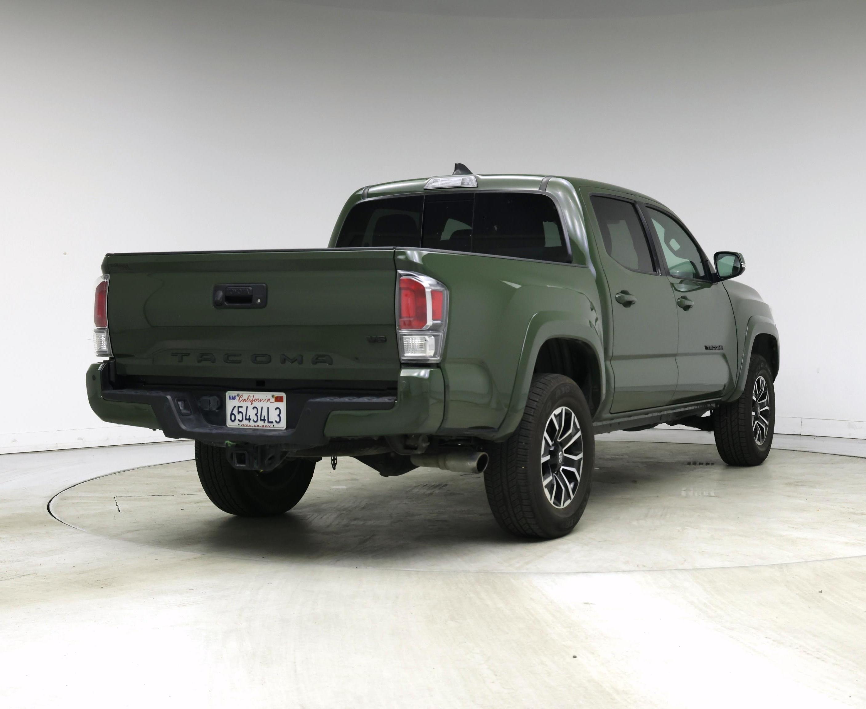 Thumbnail: 2022 Toyota Tacoma - 8